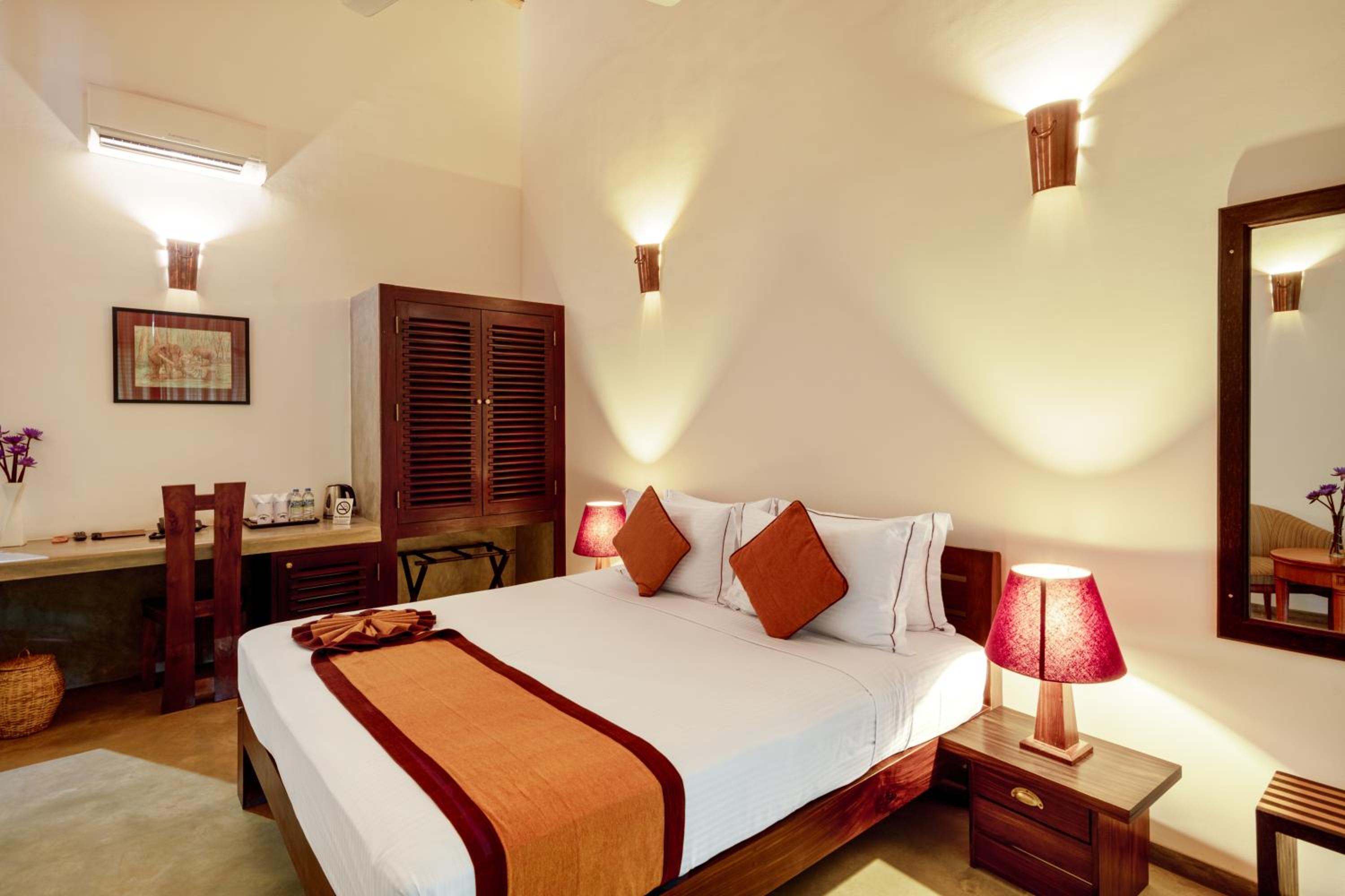 Deluxe Double Room - Photo 1