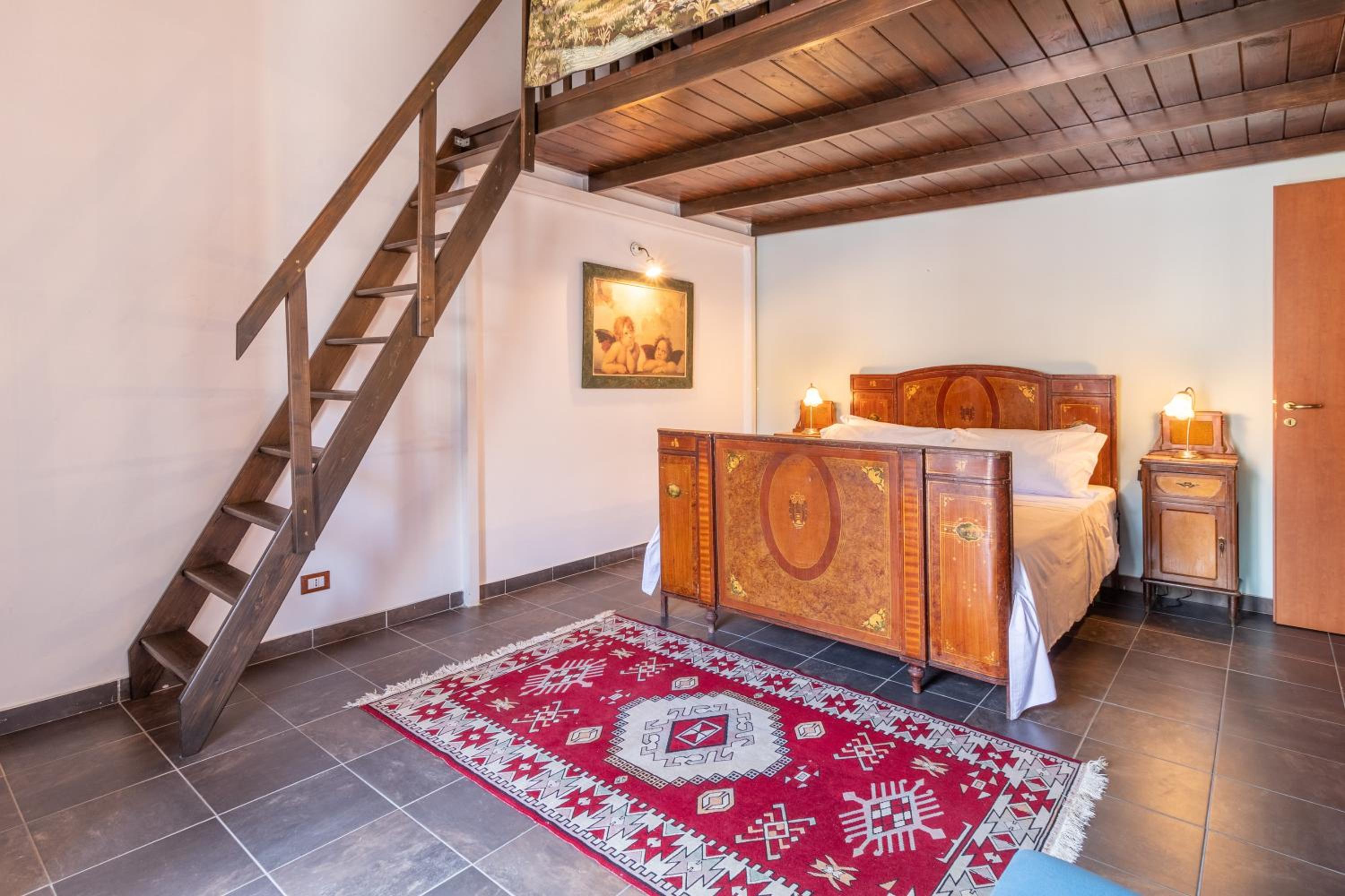 Superior One-Bedroom Apartment