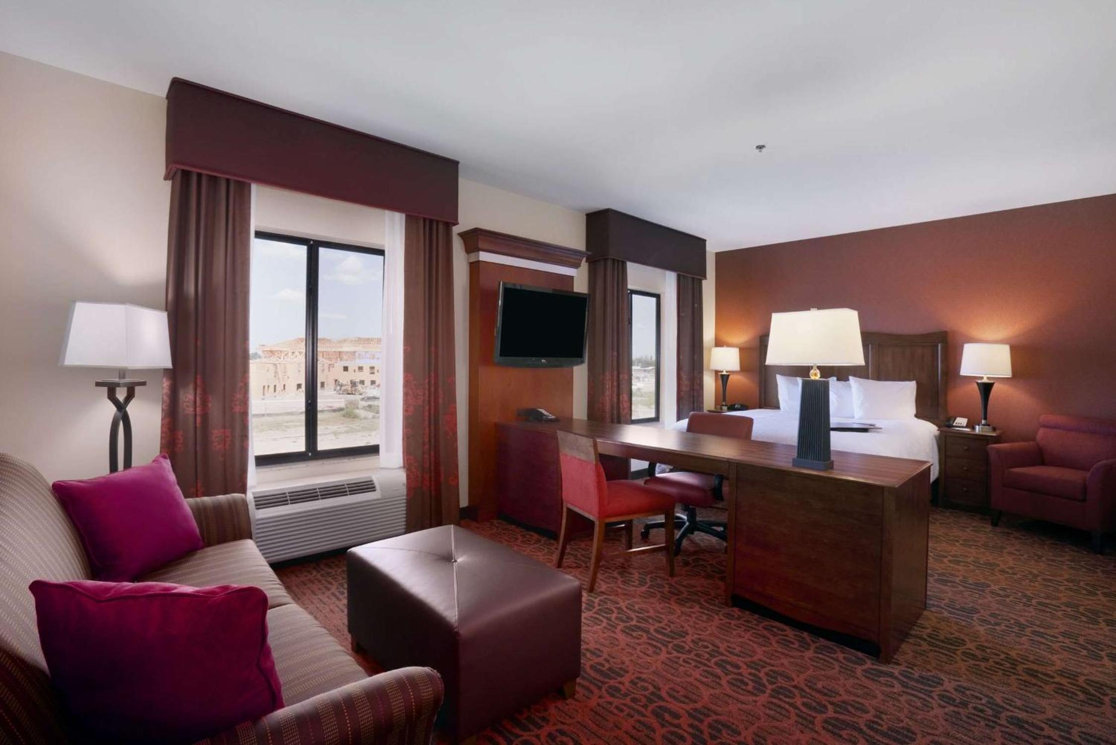 King Studio Suite photo 2