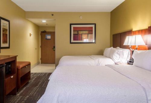Double Room with Two Double Beds photo 1