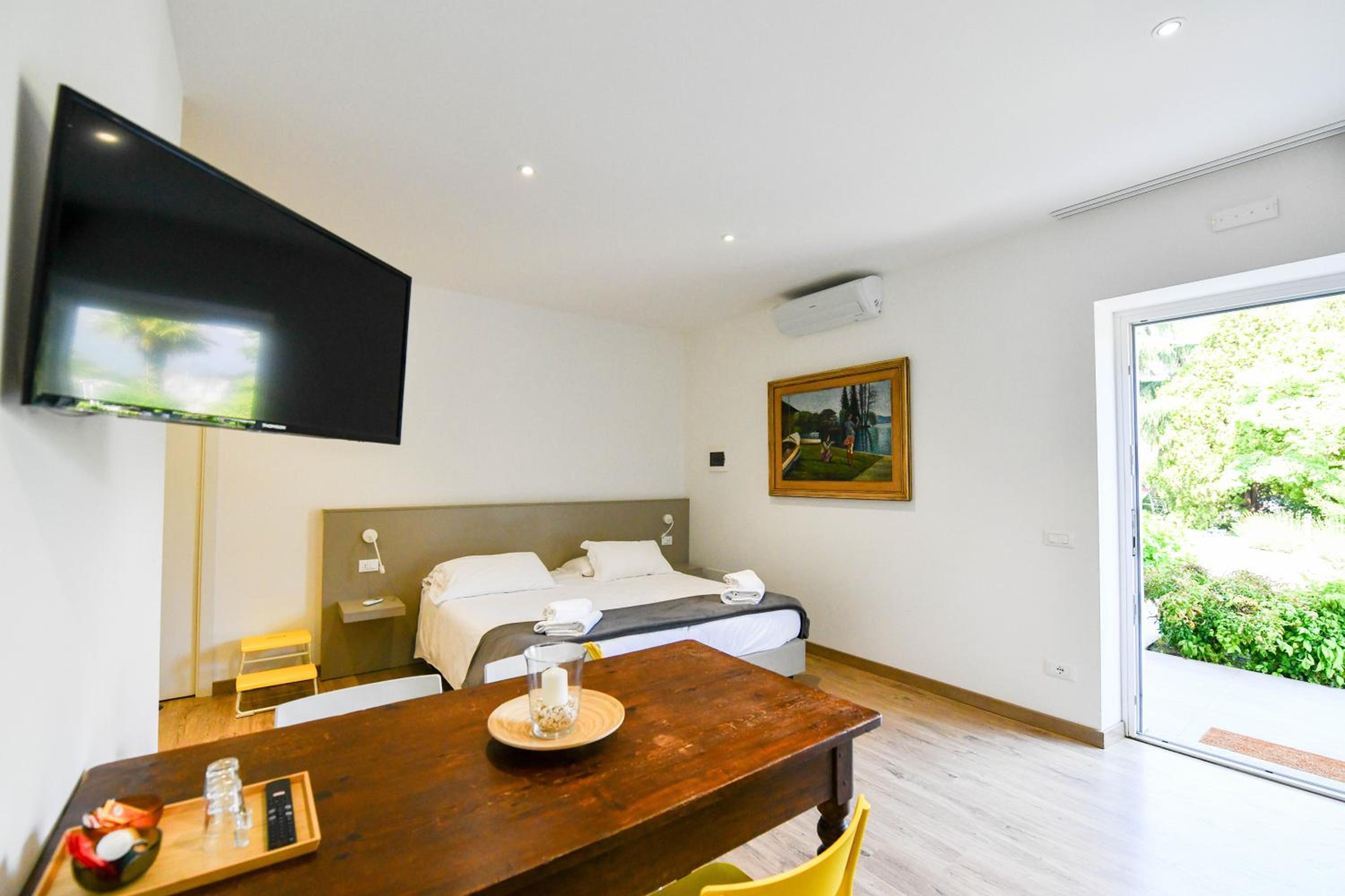 Studio Apartment
