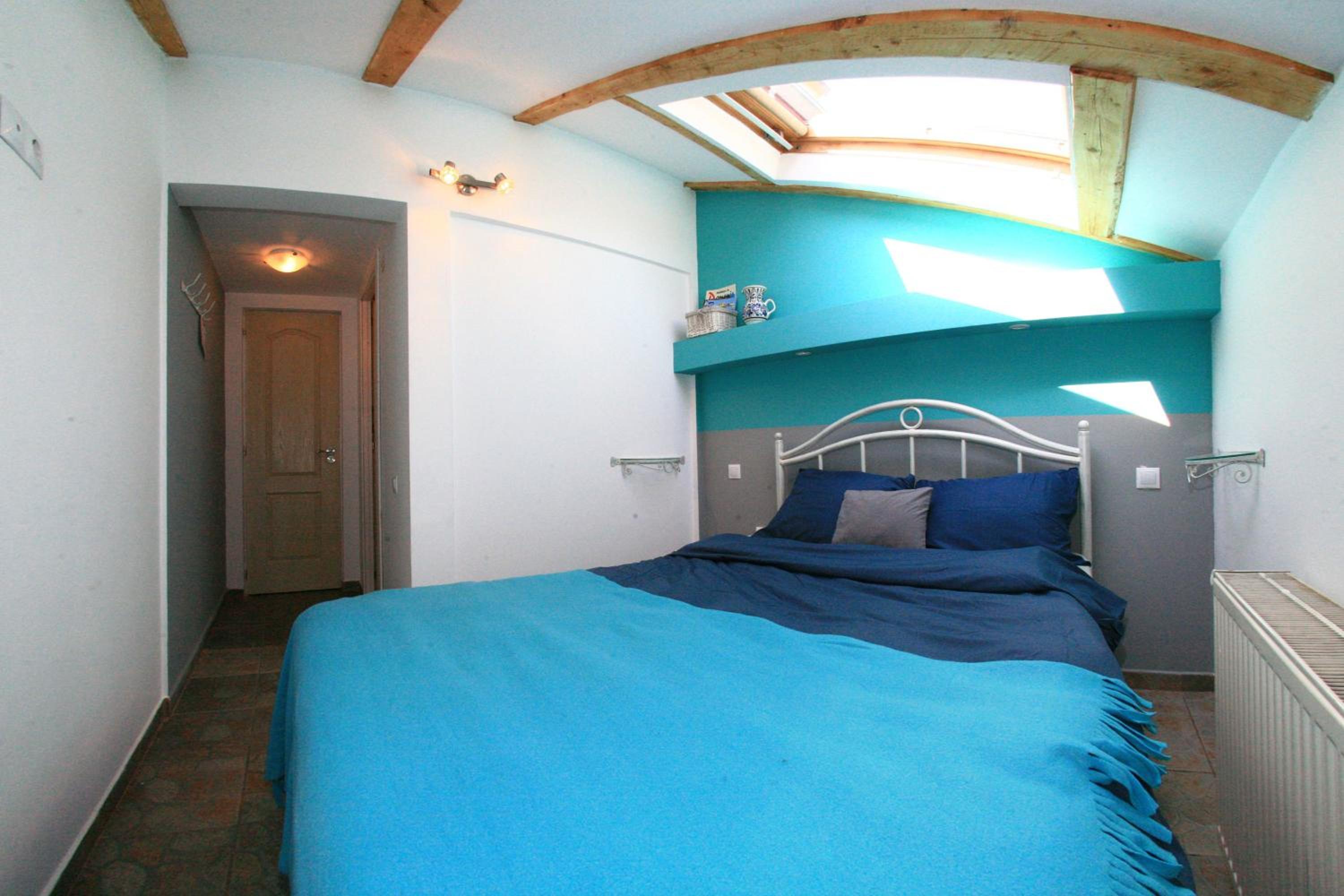 Double Room with Private Bathroom - Photo 1