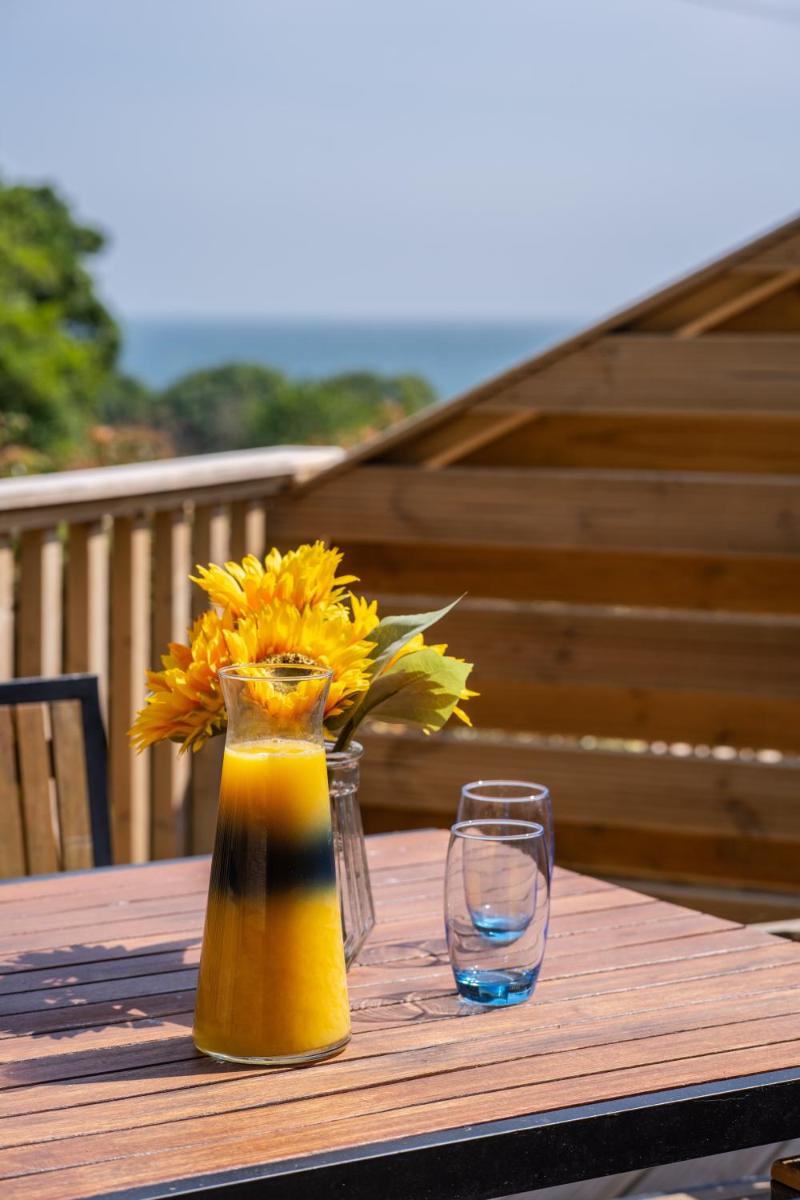 Villa with Sea View photo 2