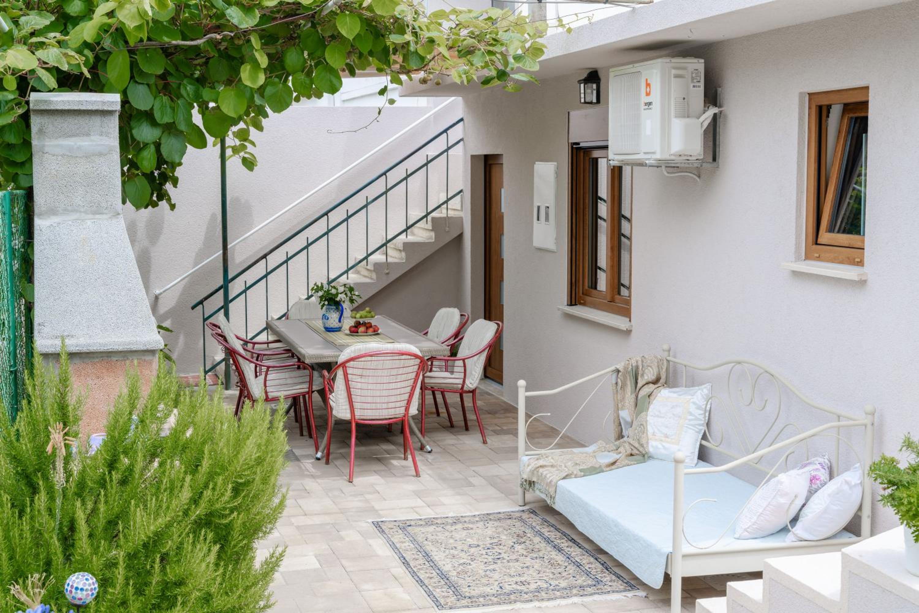 Apartment - Ground Floor - Photo 10