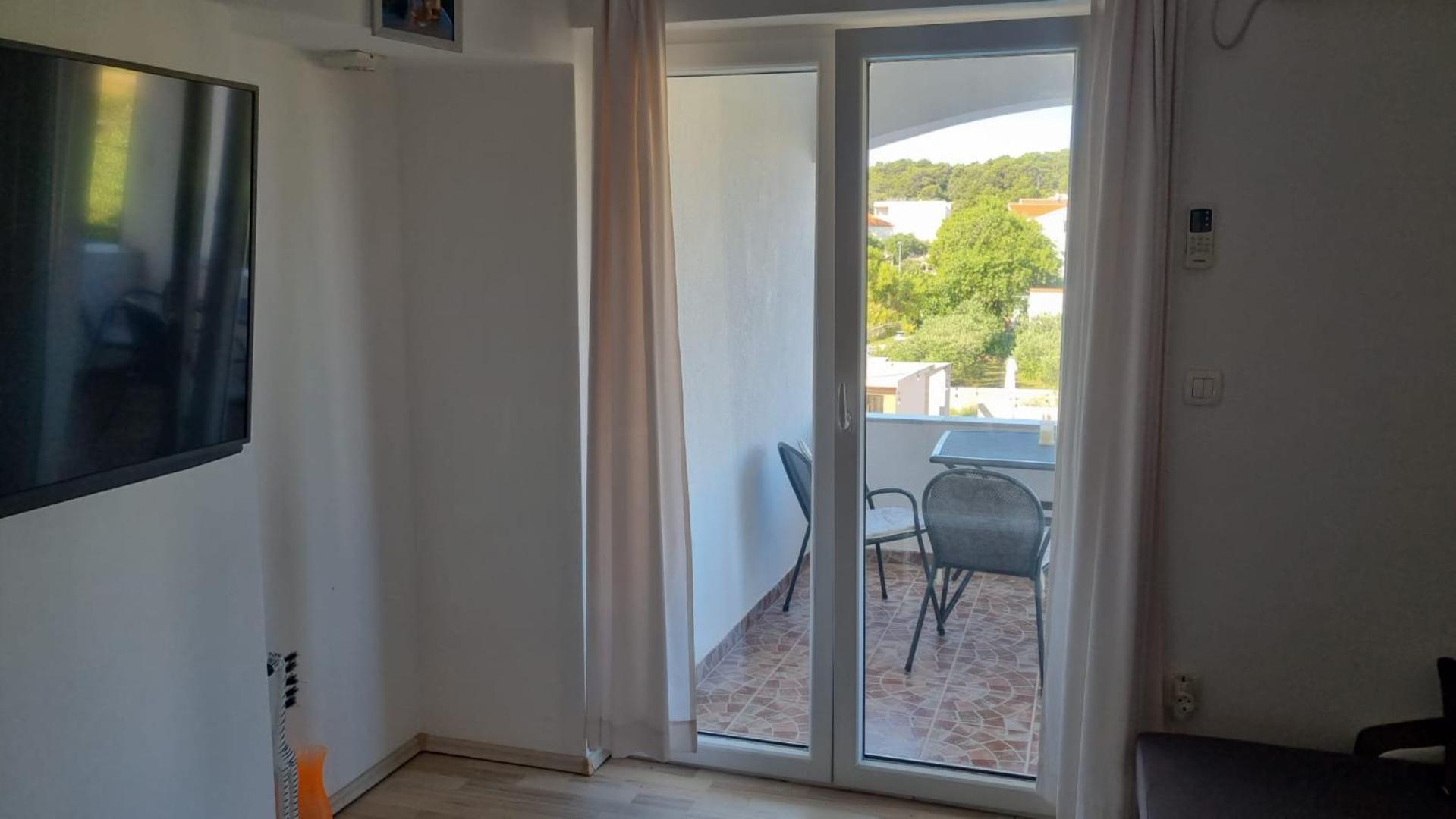 Triple Room With Pool View photo 2