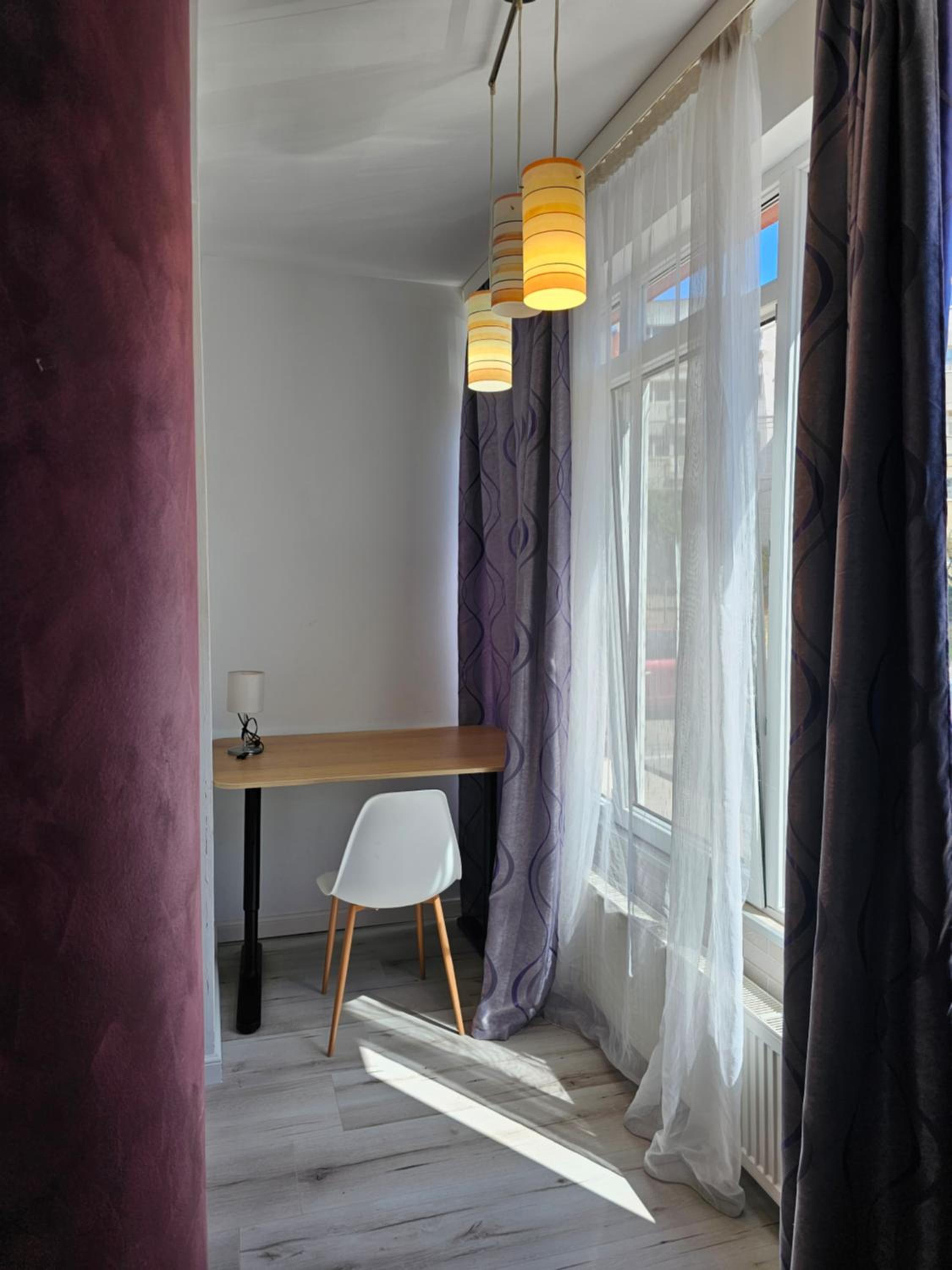 One-Bedroom Apartment with Balcony photo 2