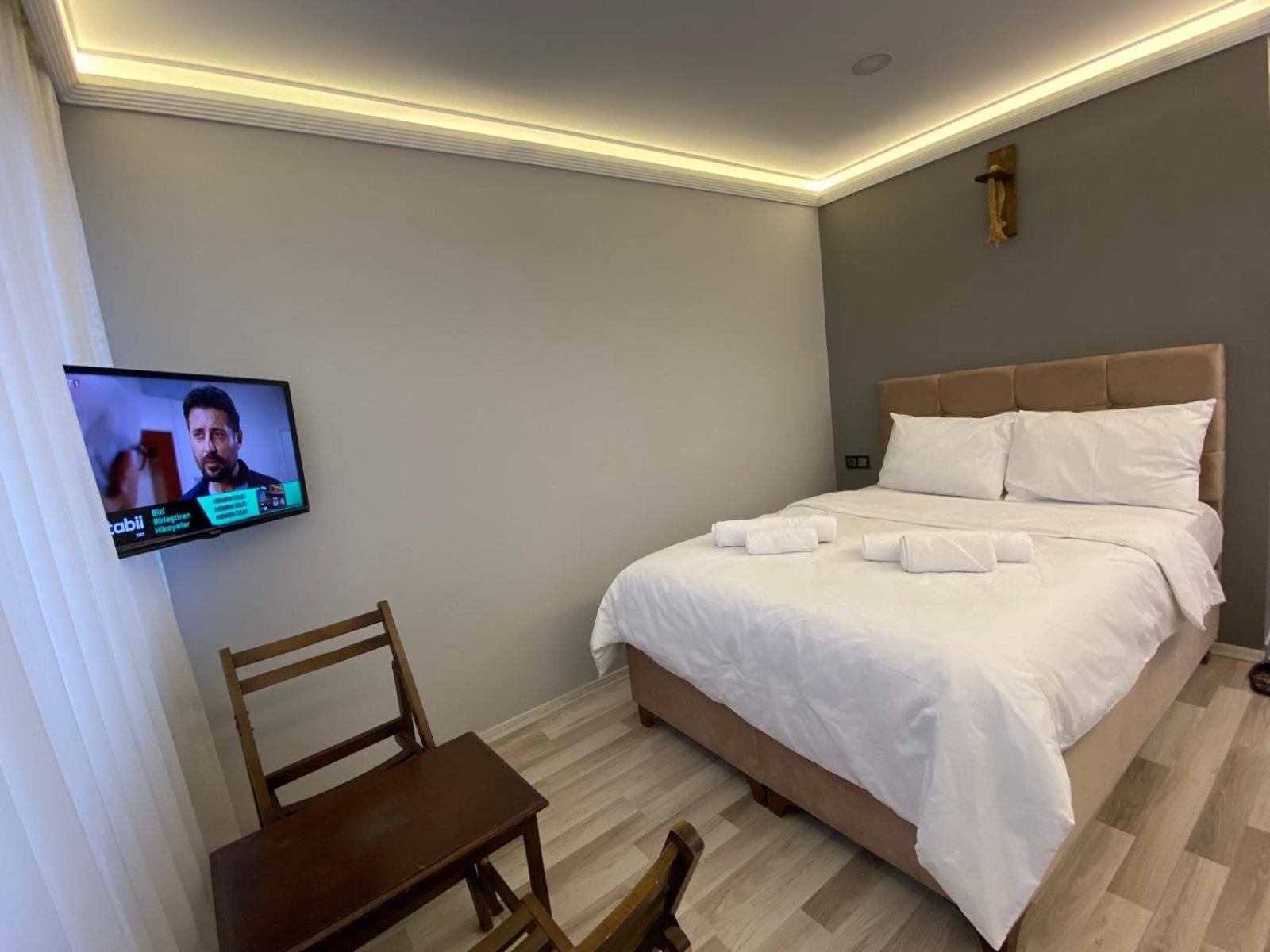 Large Double Room