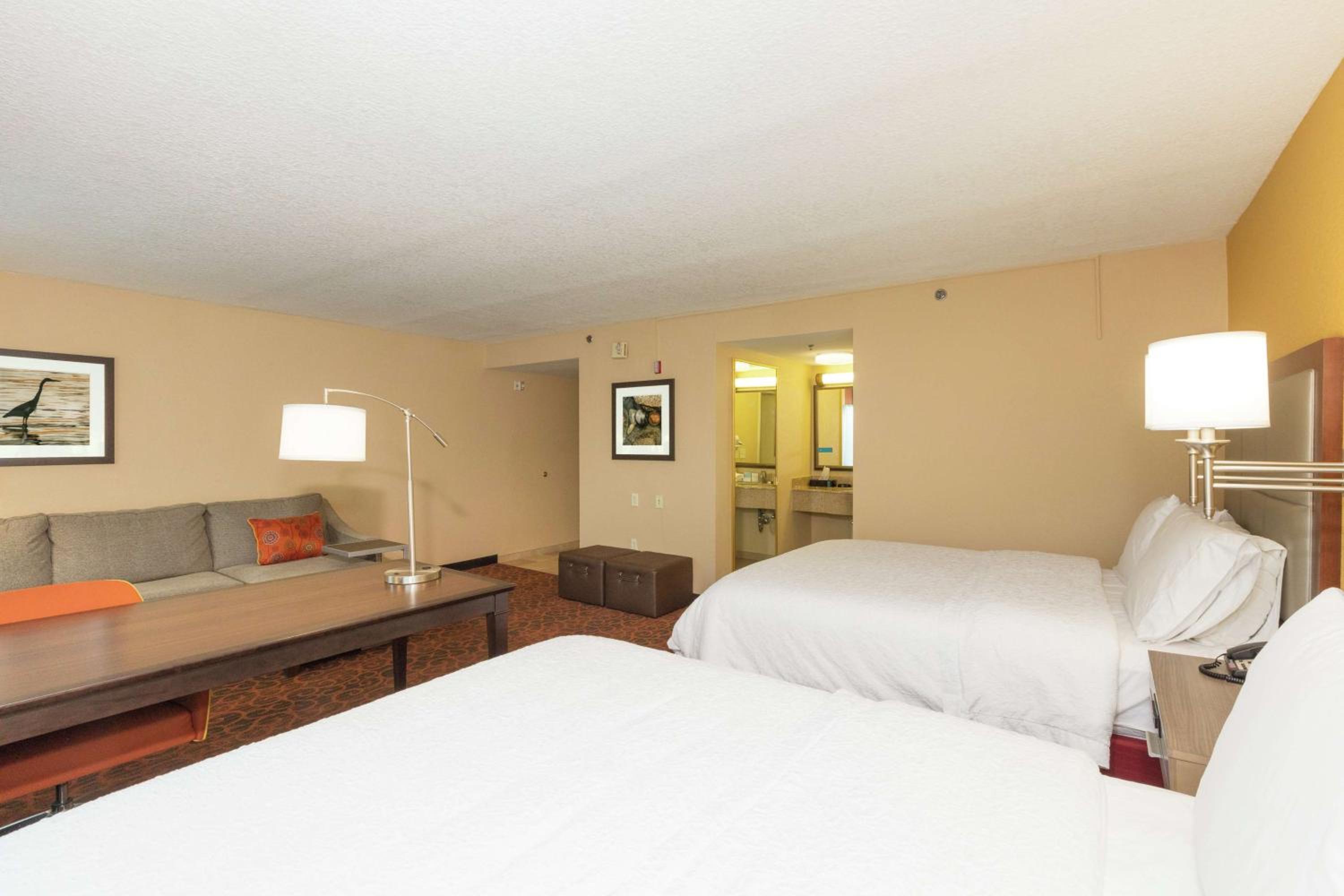 Queen Studio Suite with Two Queen Beds and Sofa Bed - Non-Smoking - Photo 1