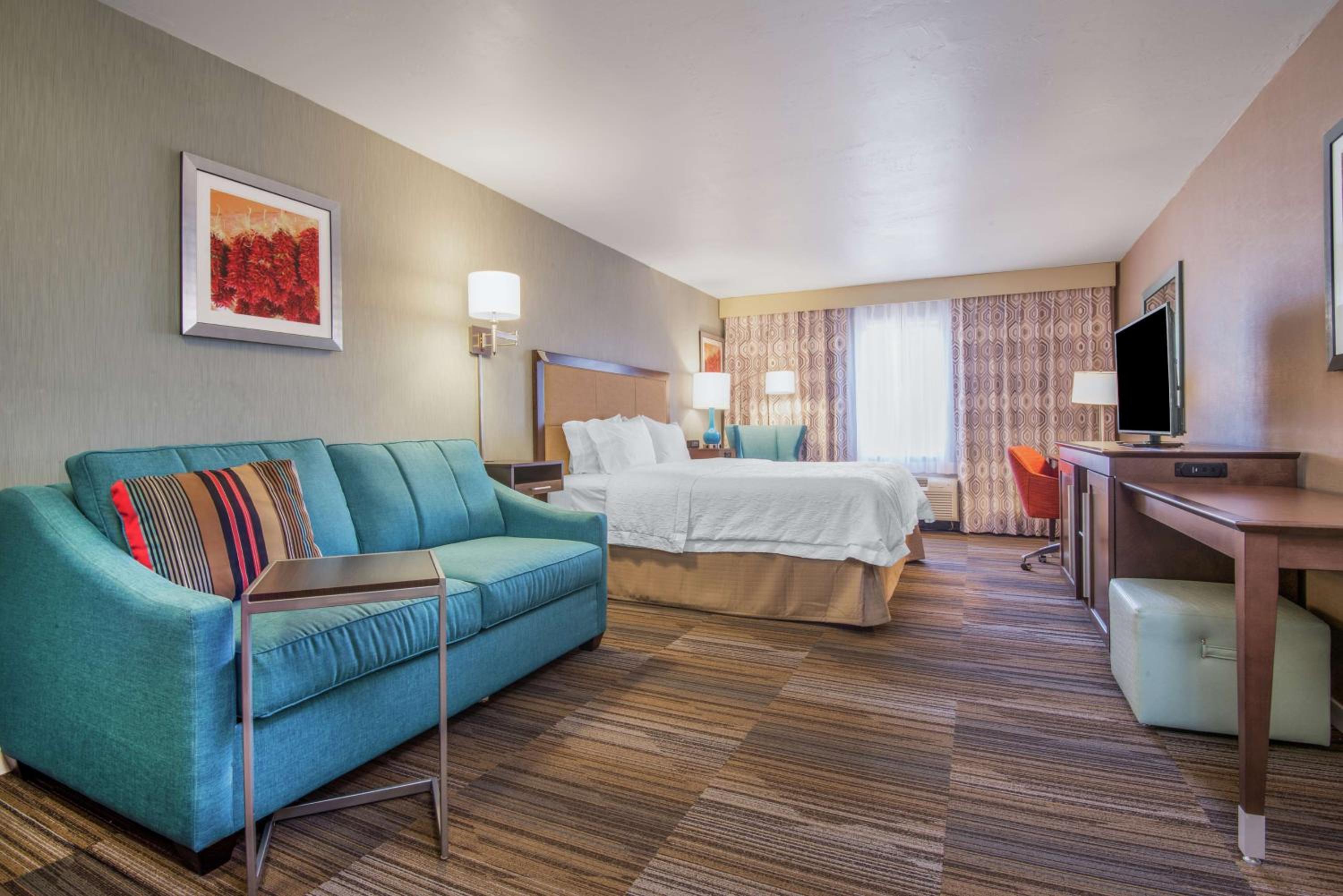 King Room with Sofa Bed - Hearing Accessible/Non-Smoking - Photo 1