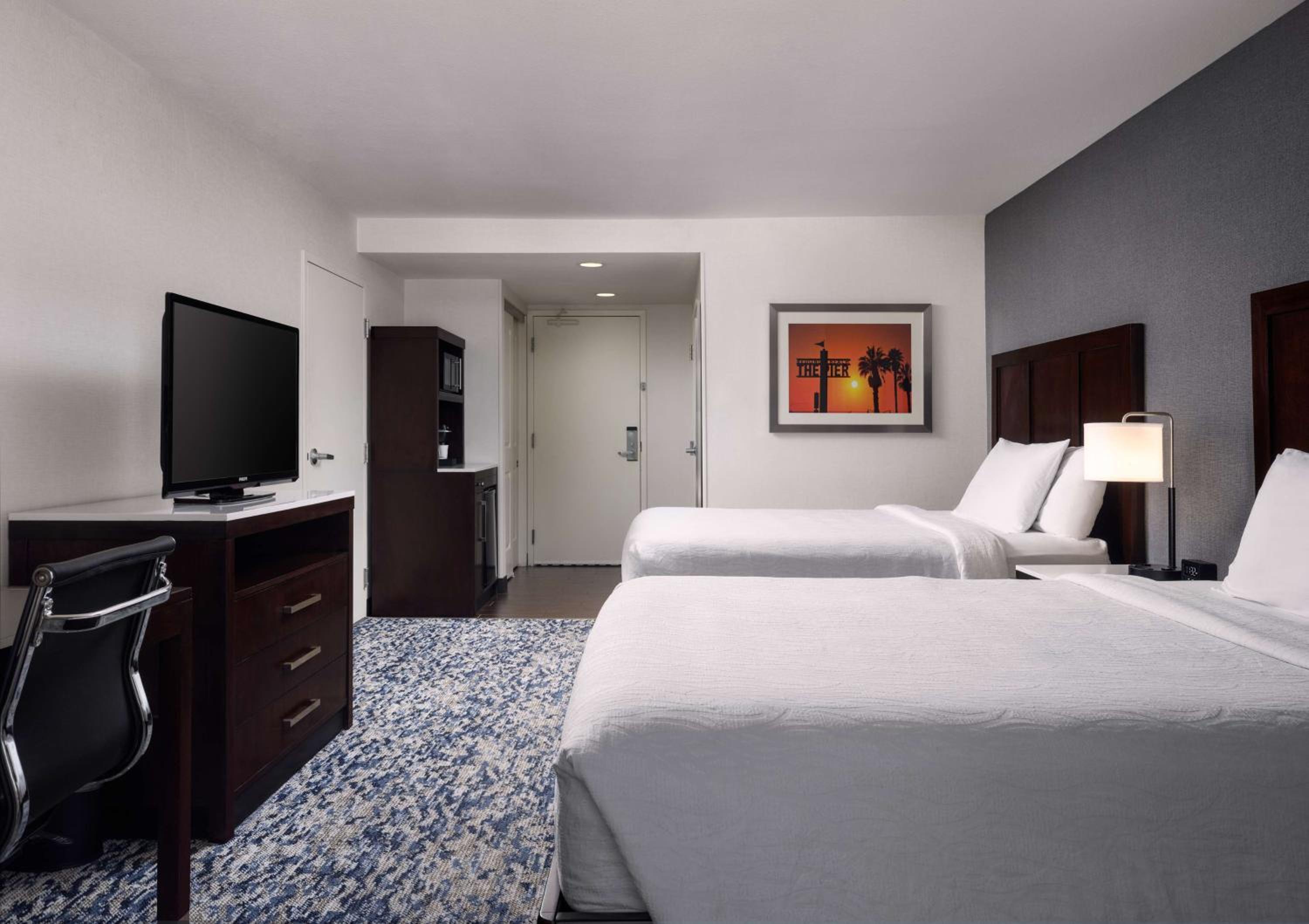 Two Queen Suite - Hearing Accessible  photo 3
