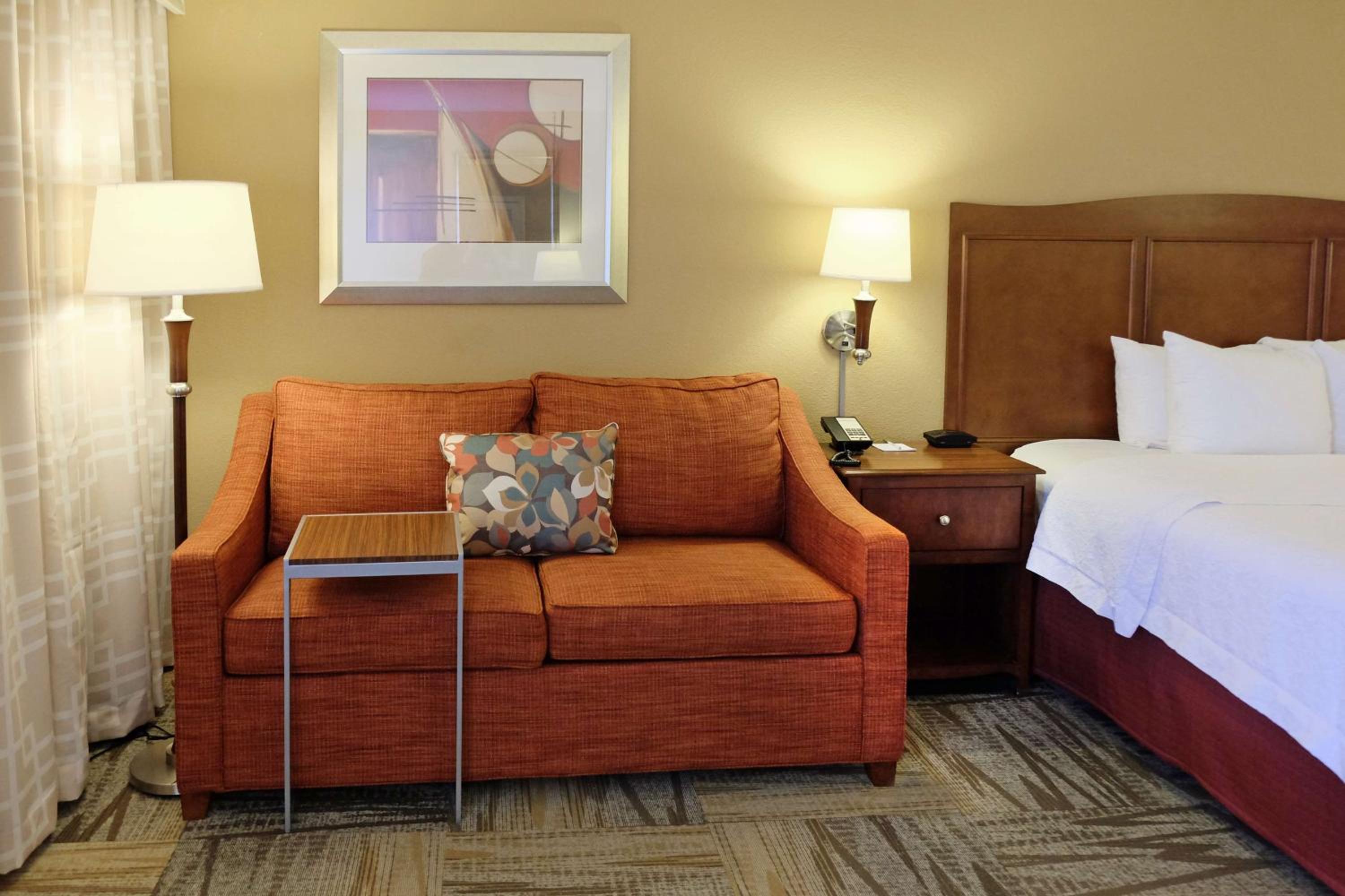 King Room with Sofa Bed and Study - Non-Smoking photo 2
