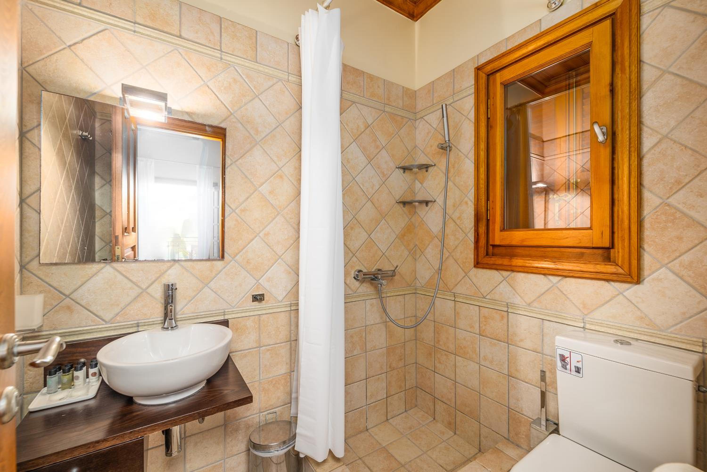 Villa photo 3