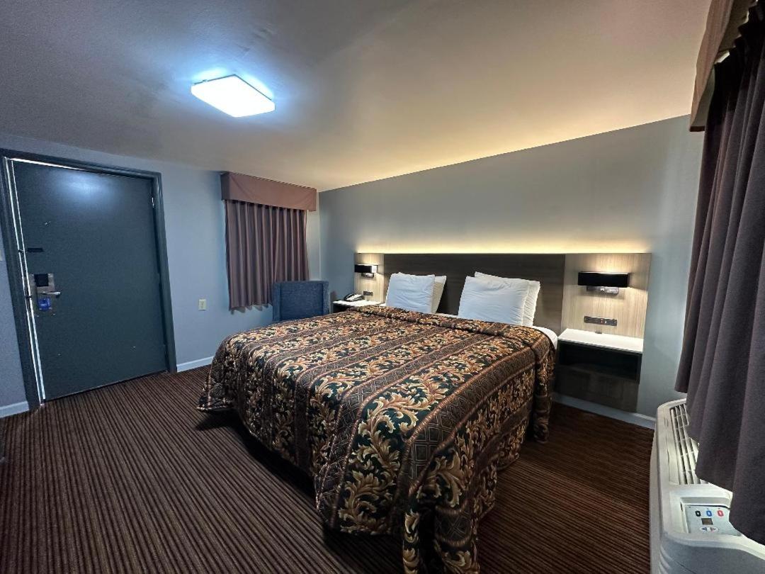 Economy King Room - Non Smoking