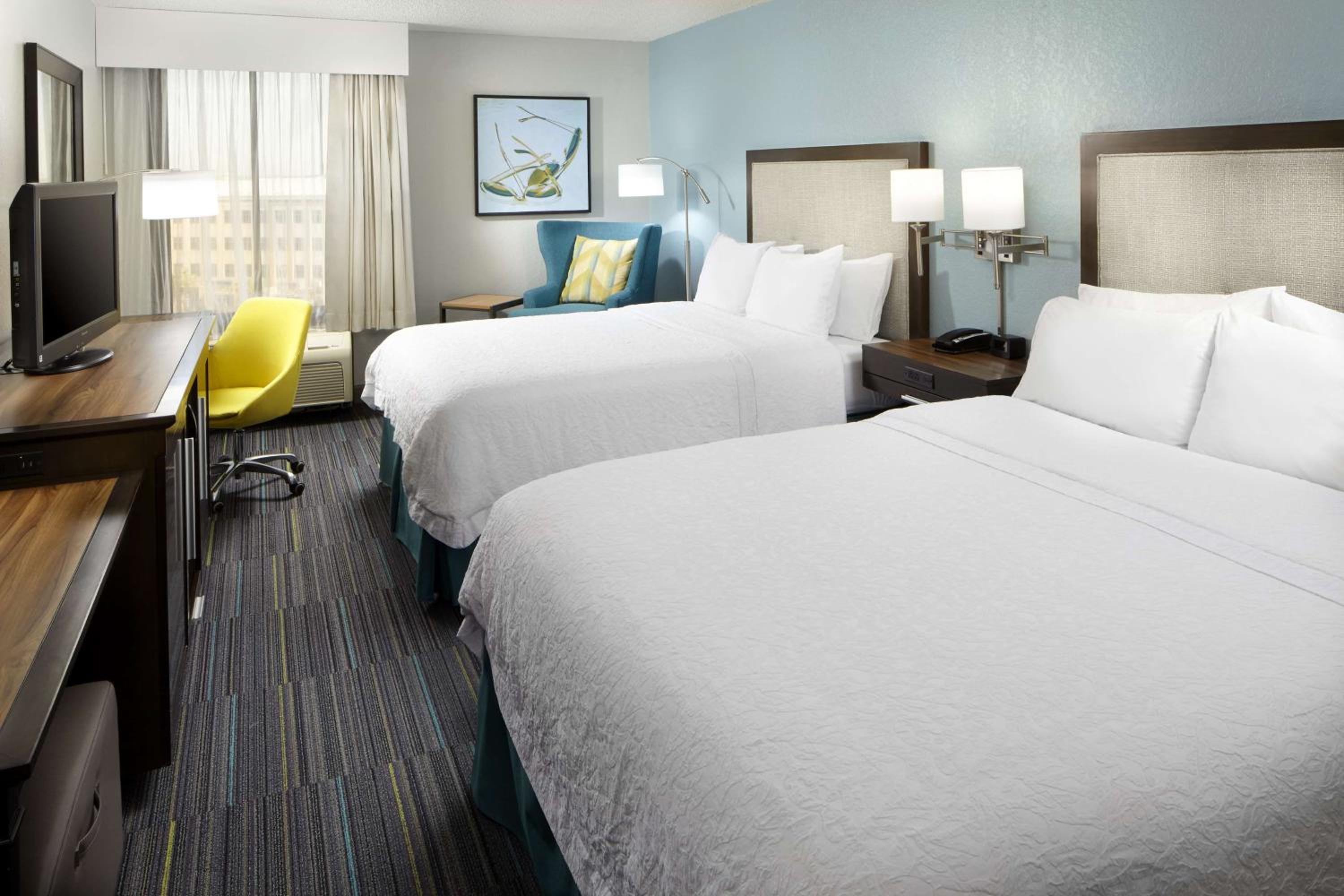 Room with Two Queen Beds - Non-Smoking