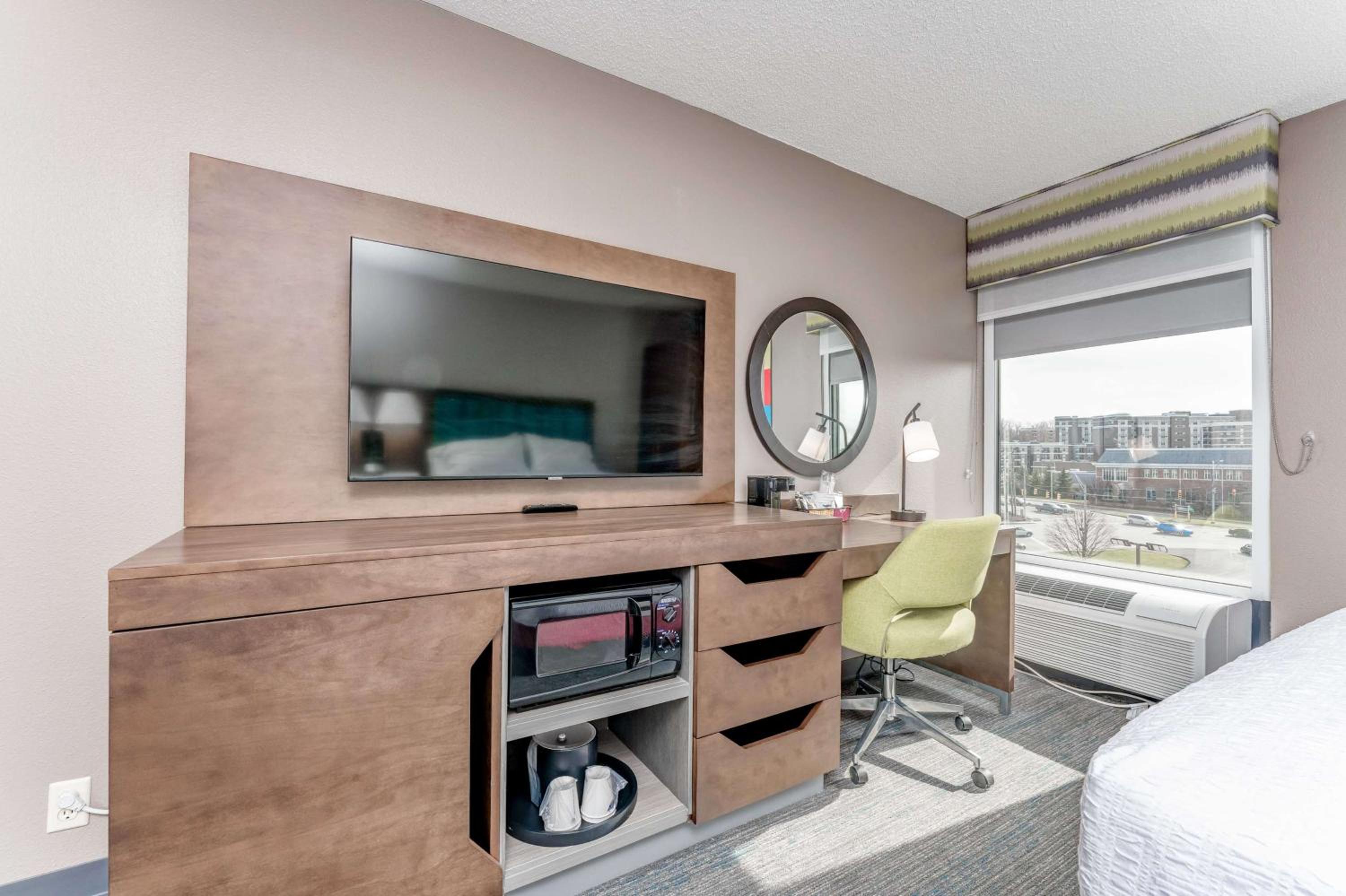 Queen Room with Two Queen Beds (4 Adults)