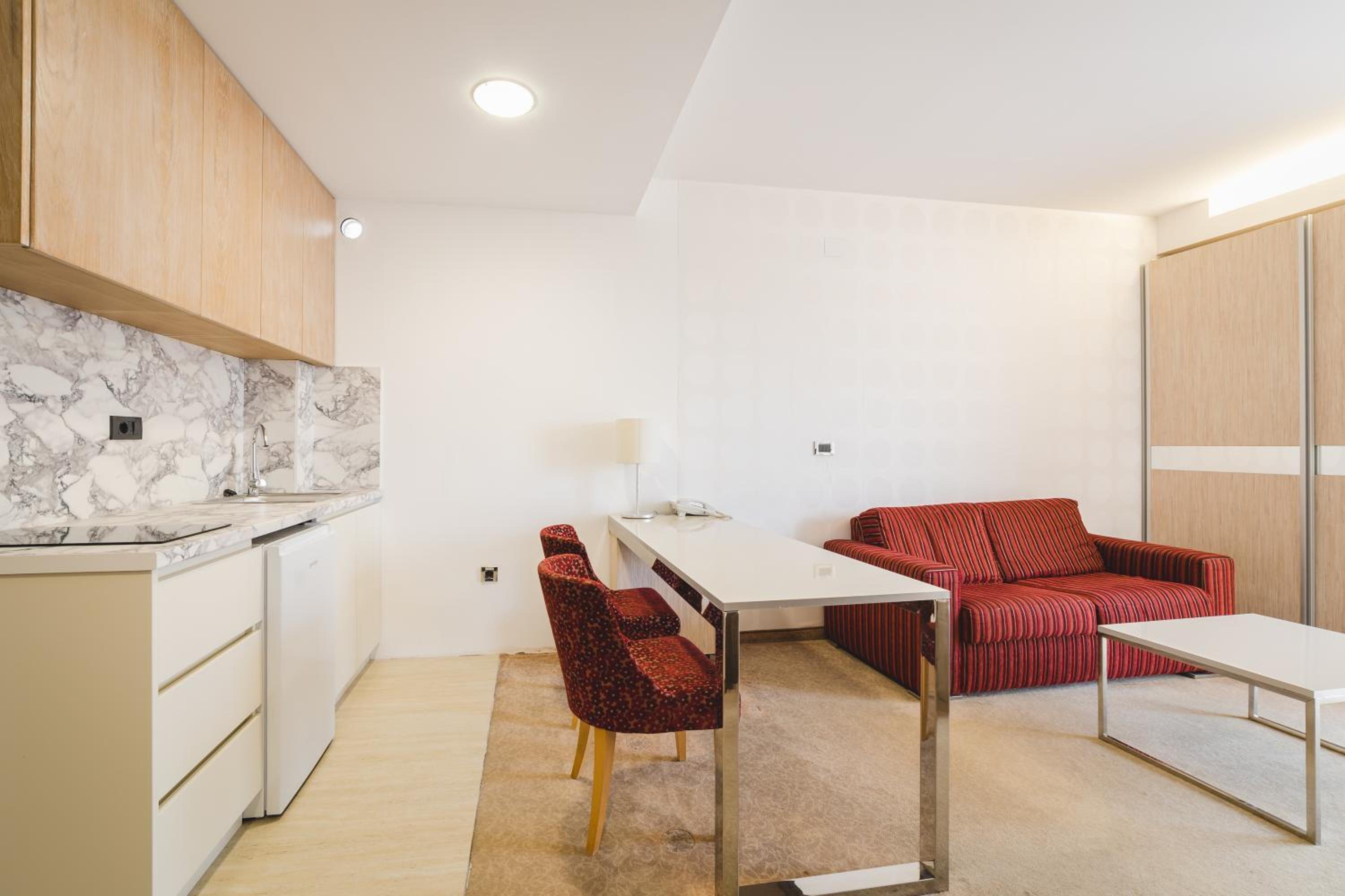 Studio with Sea View - Photo 6