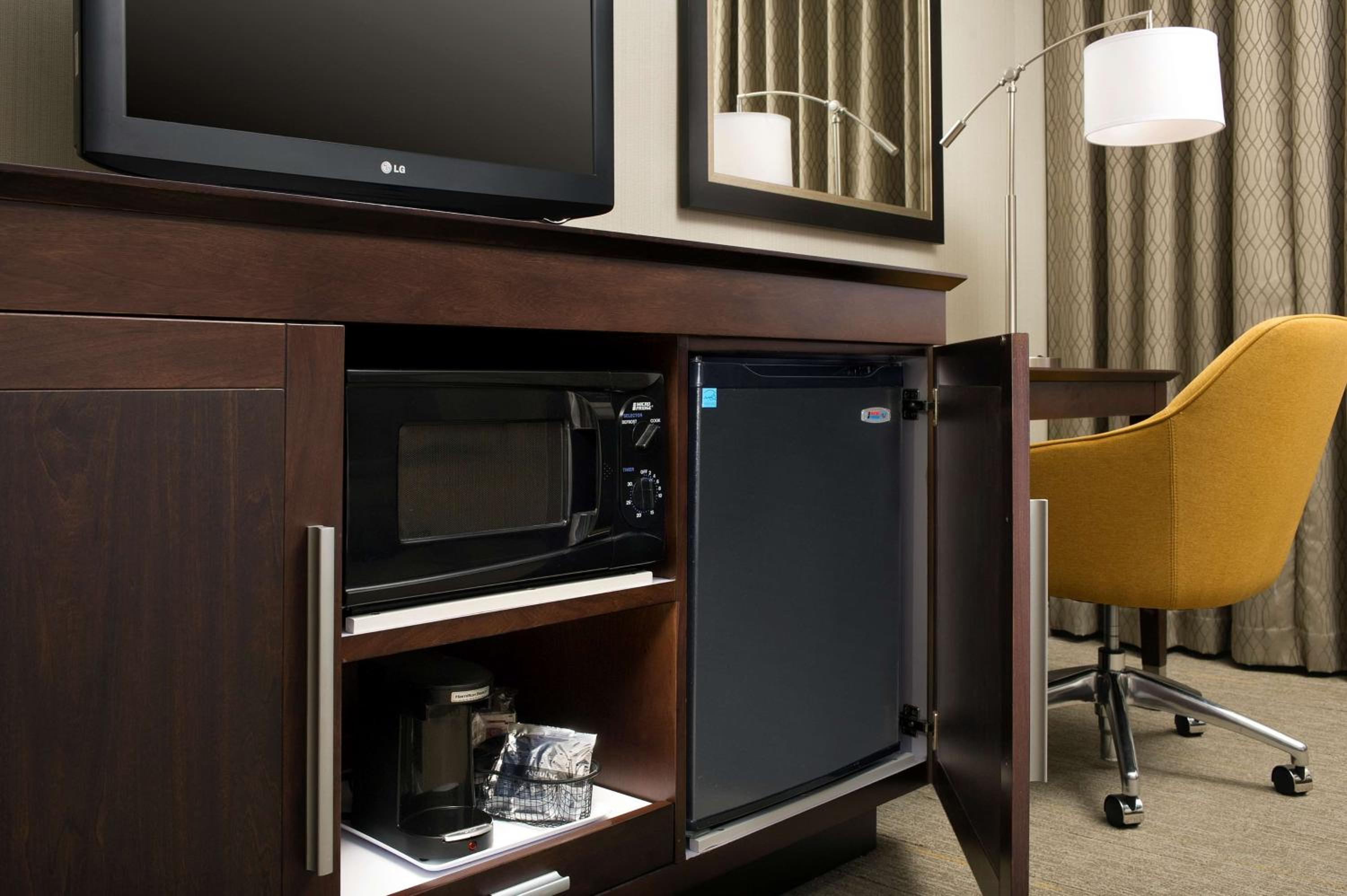 King Room - Mobility Access/Non-Smoking - Photo 4
