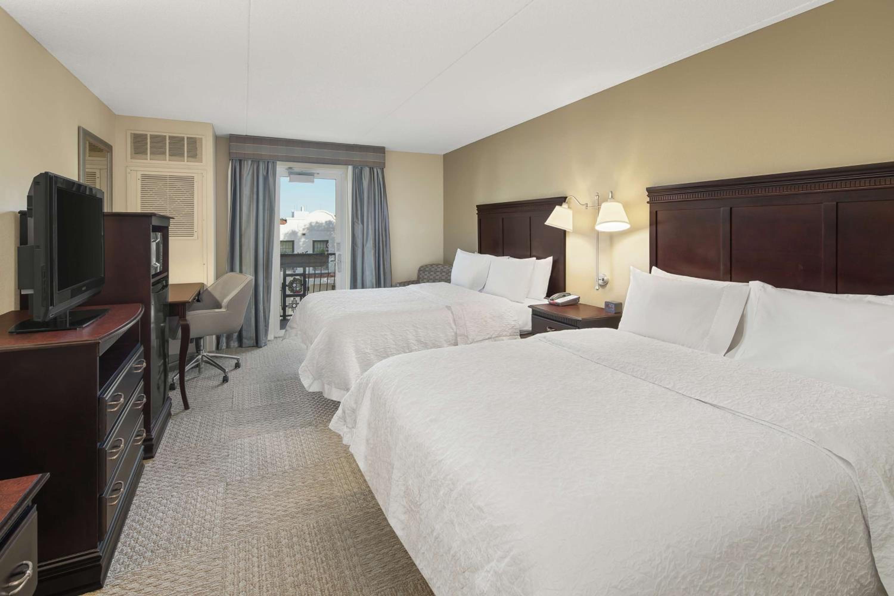 Queen Room with Two Queen Beds and Balcony - Third Floor/Non-Smoking - Photo 1