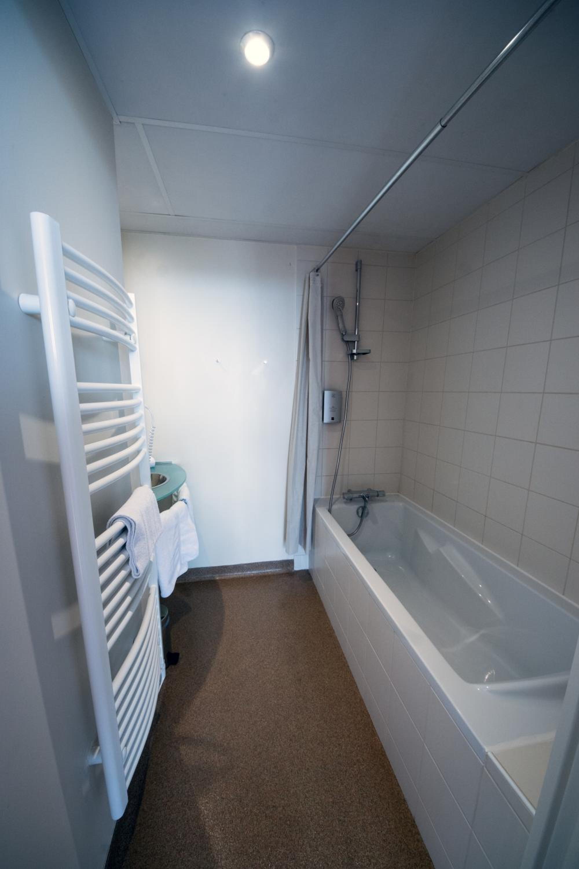 Comfort Twin Room - Photo 3