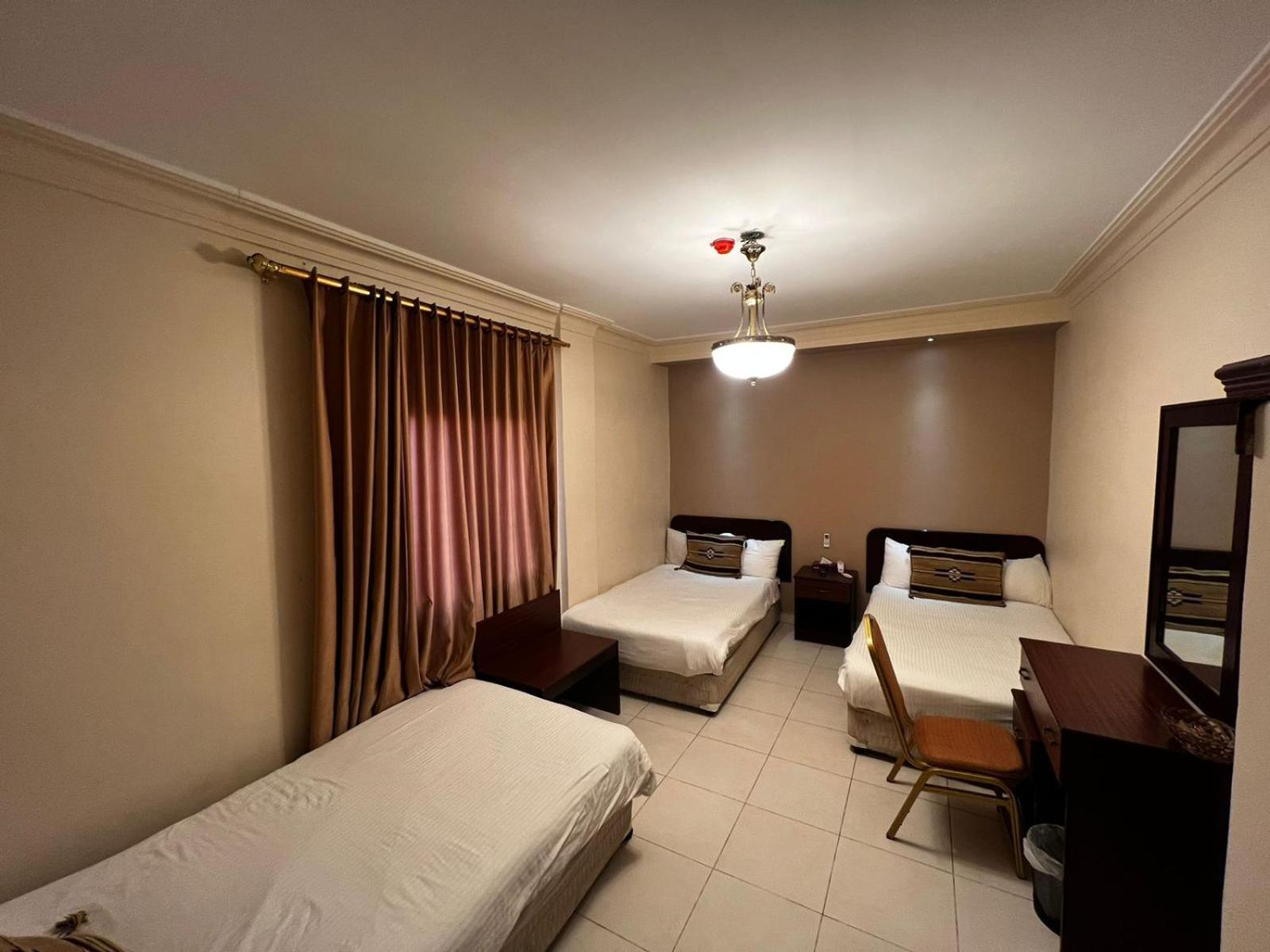 Triple Room - Photo 1