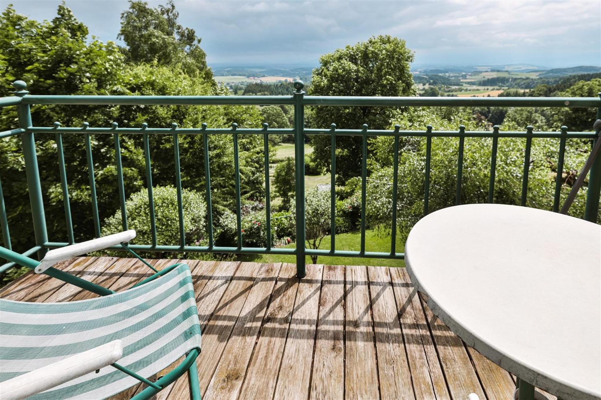 Deluxe Single Room with Balcony photo 3