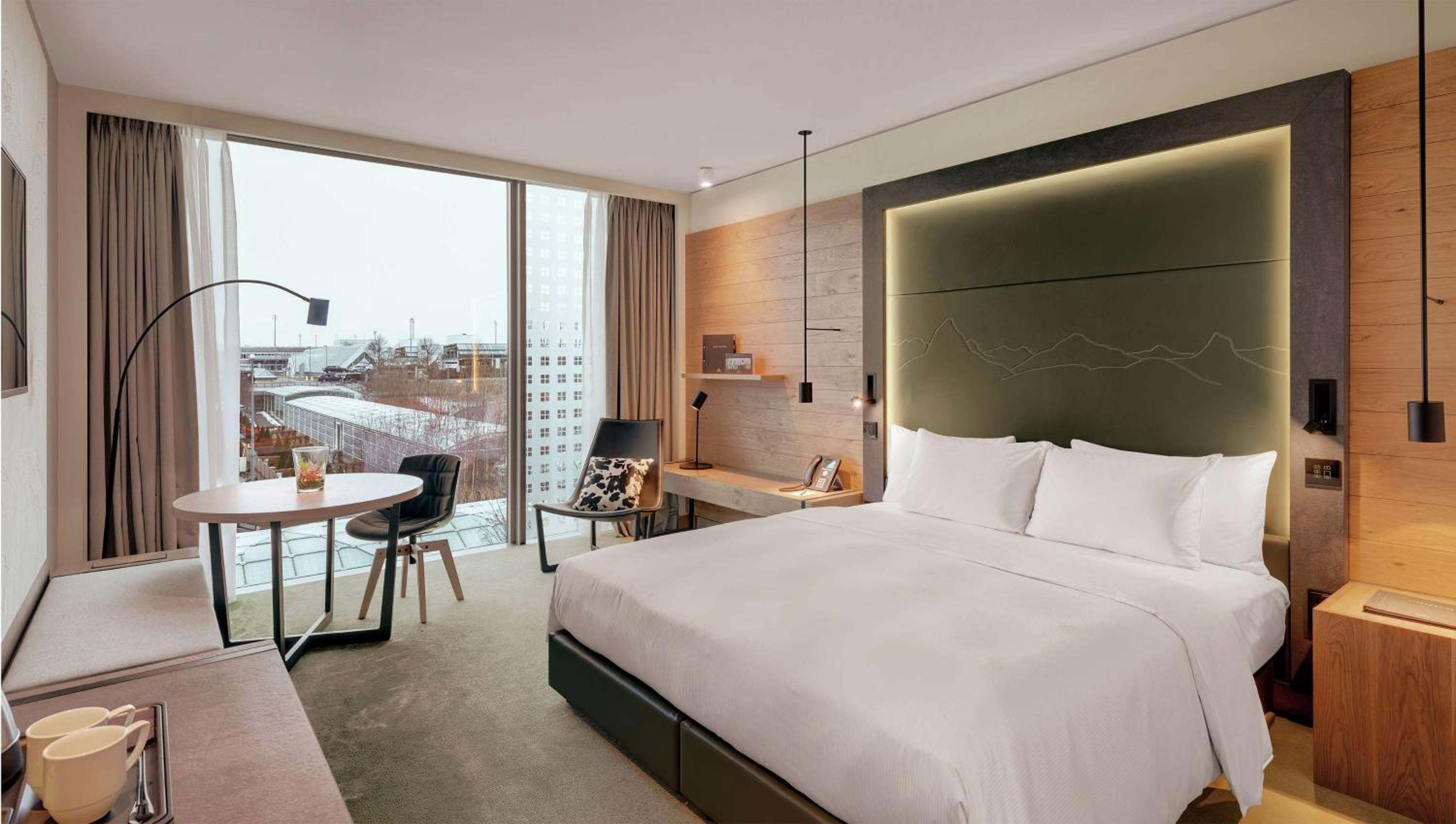 Executive King Room