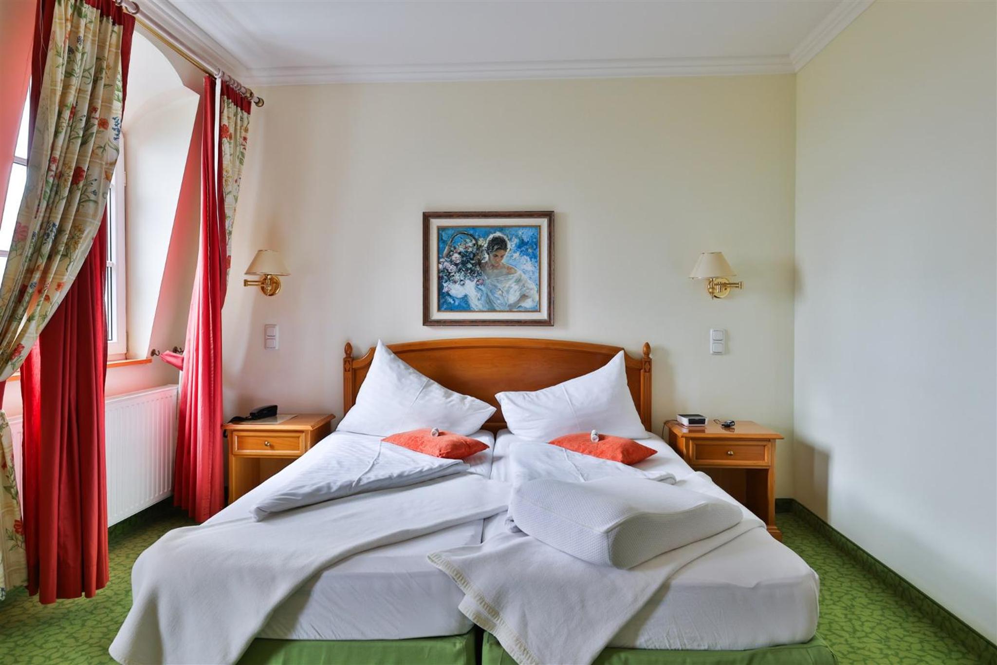 Standard Double Room photo 2