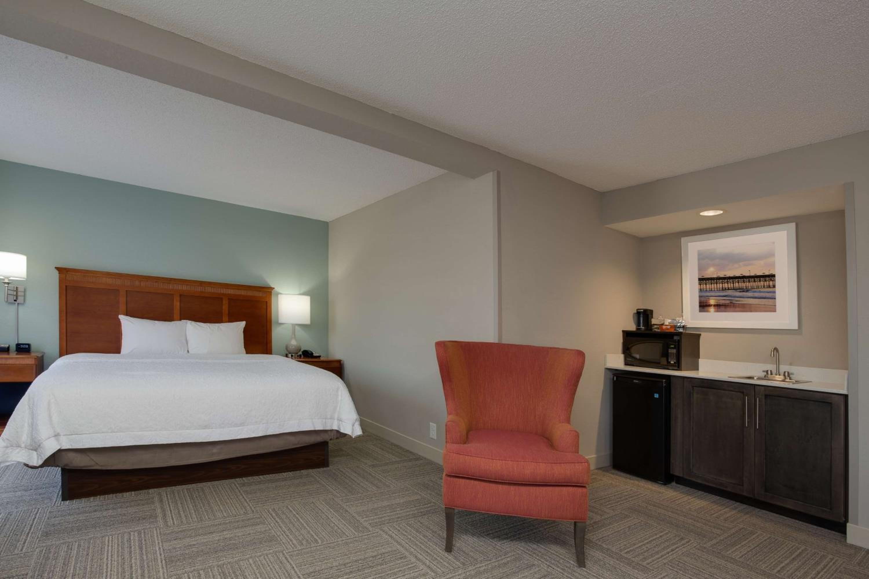 King Studio Suite with Sofa Bed - Non-Smoking
