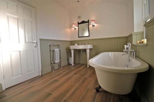 Superior King Room photo 2