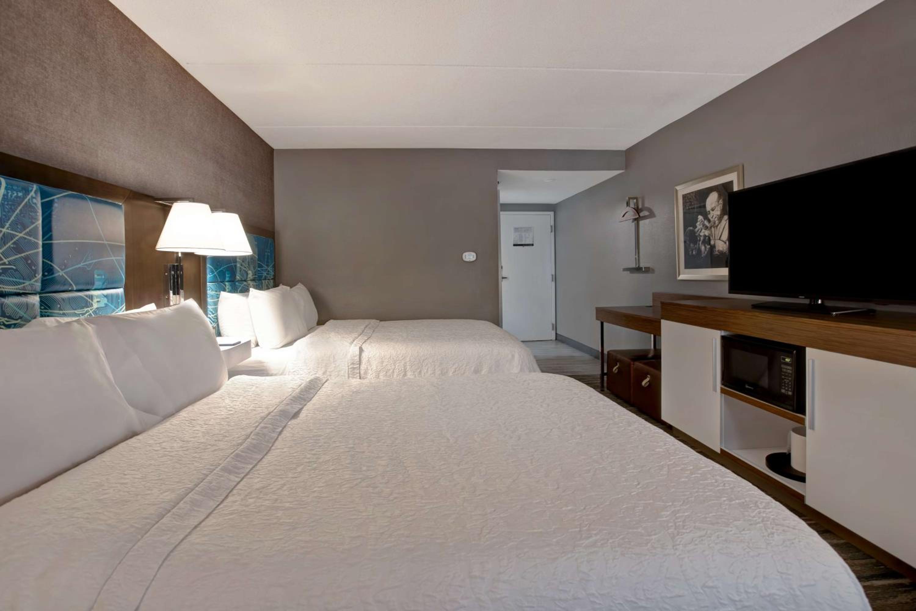 Double Room with Two Double Beds - Non-Smoking - Photo 1