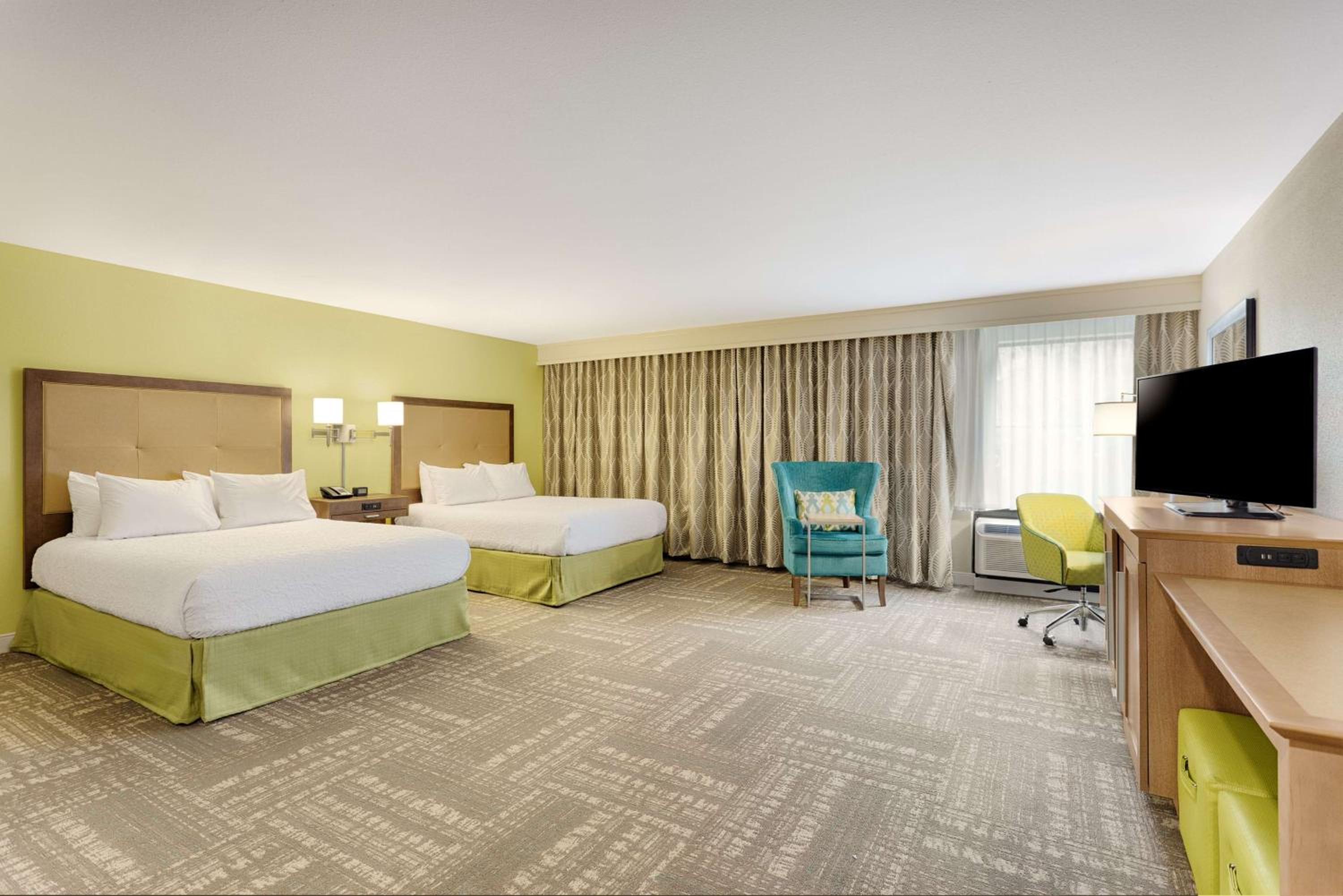 Queen Room with Two Queen Beds - Mobility and Hearing Access/Non-Smoking - Photo 1