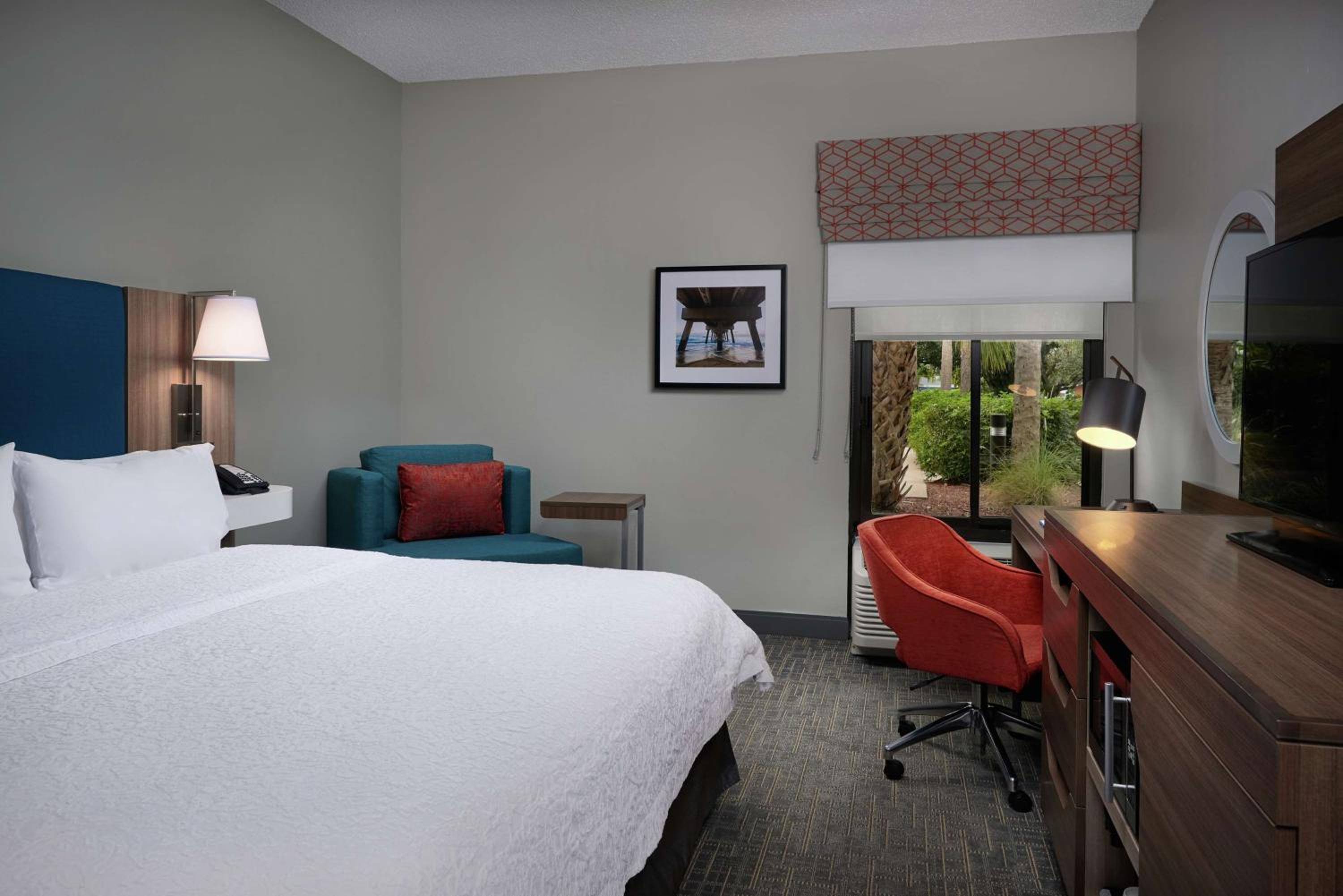 King Room - Mobility Access/Non-Smoking - Photo 1