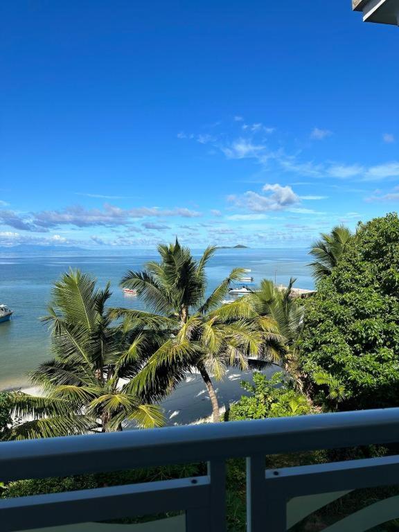 Deluxe Double Room with Balcony and Sea View photo 2