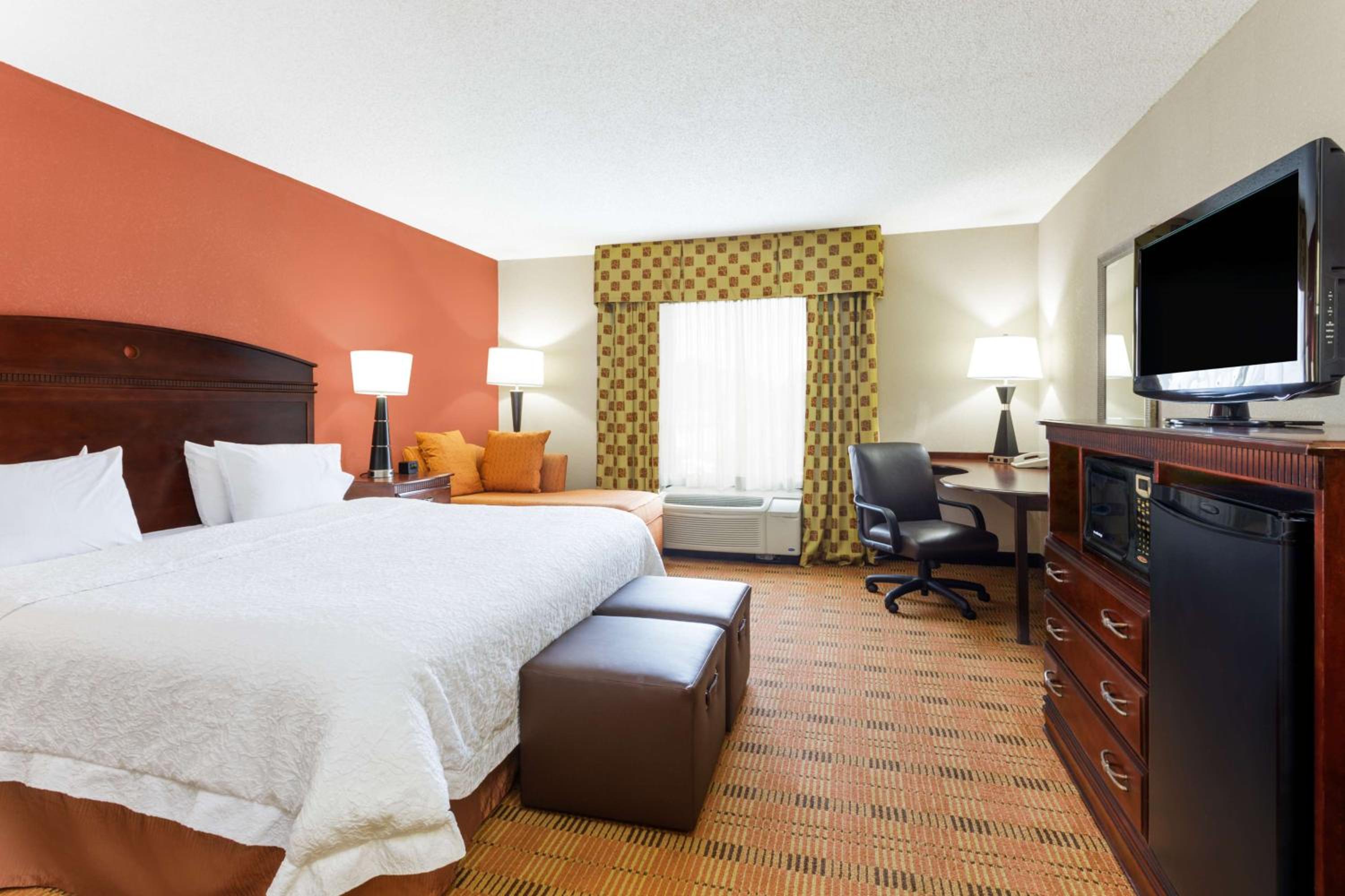 King Room - Mobility Access/Non-Smoking - Photo 1