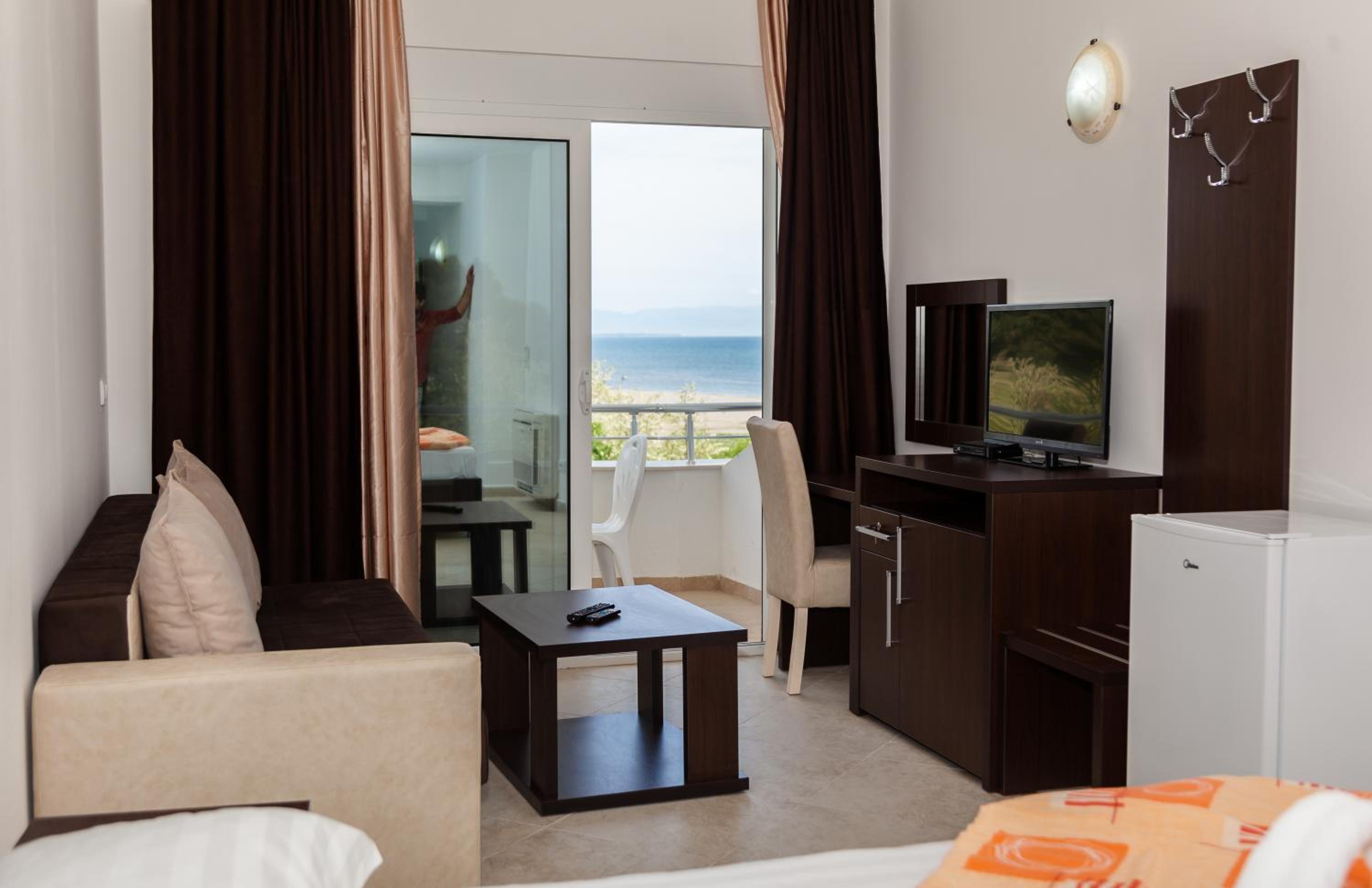 Studio with Sea View photo 1