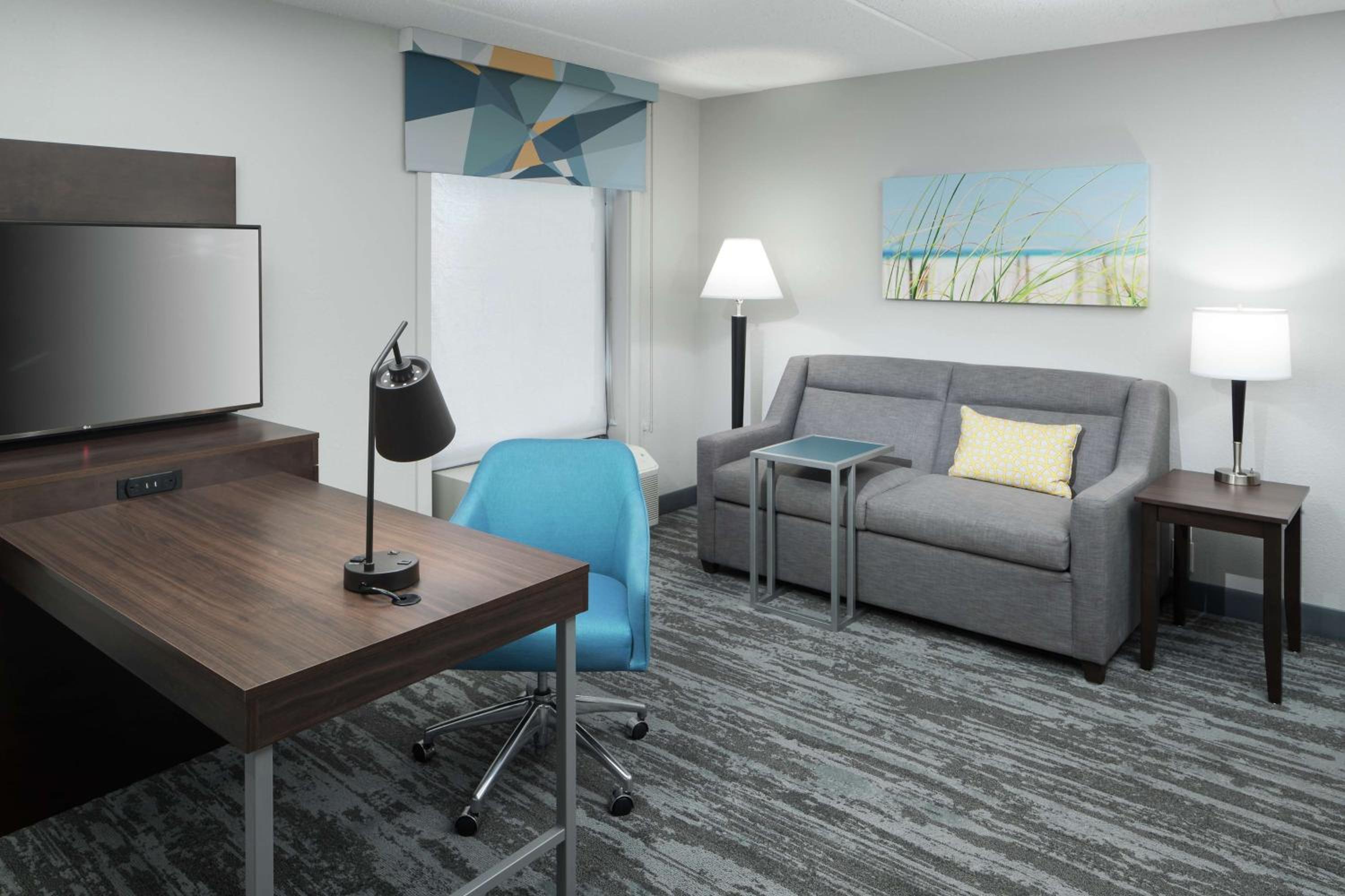 King Studio Suite - Non-Smoking - Photo 4