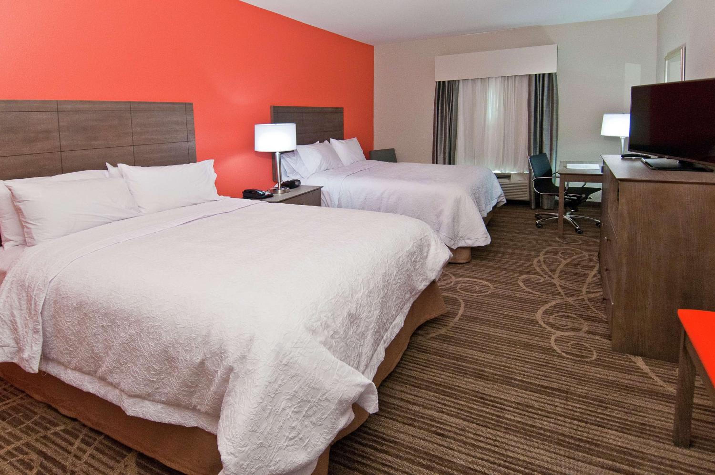 Queen Room with Two Queen Beds (4 Adults)