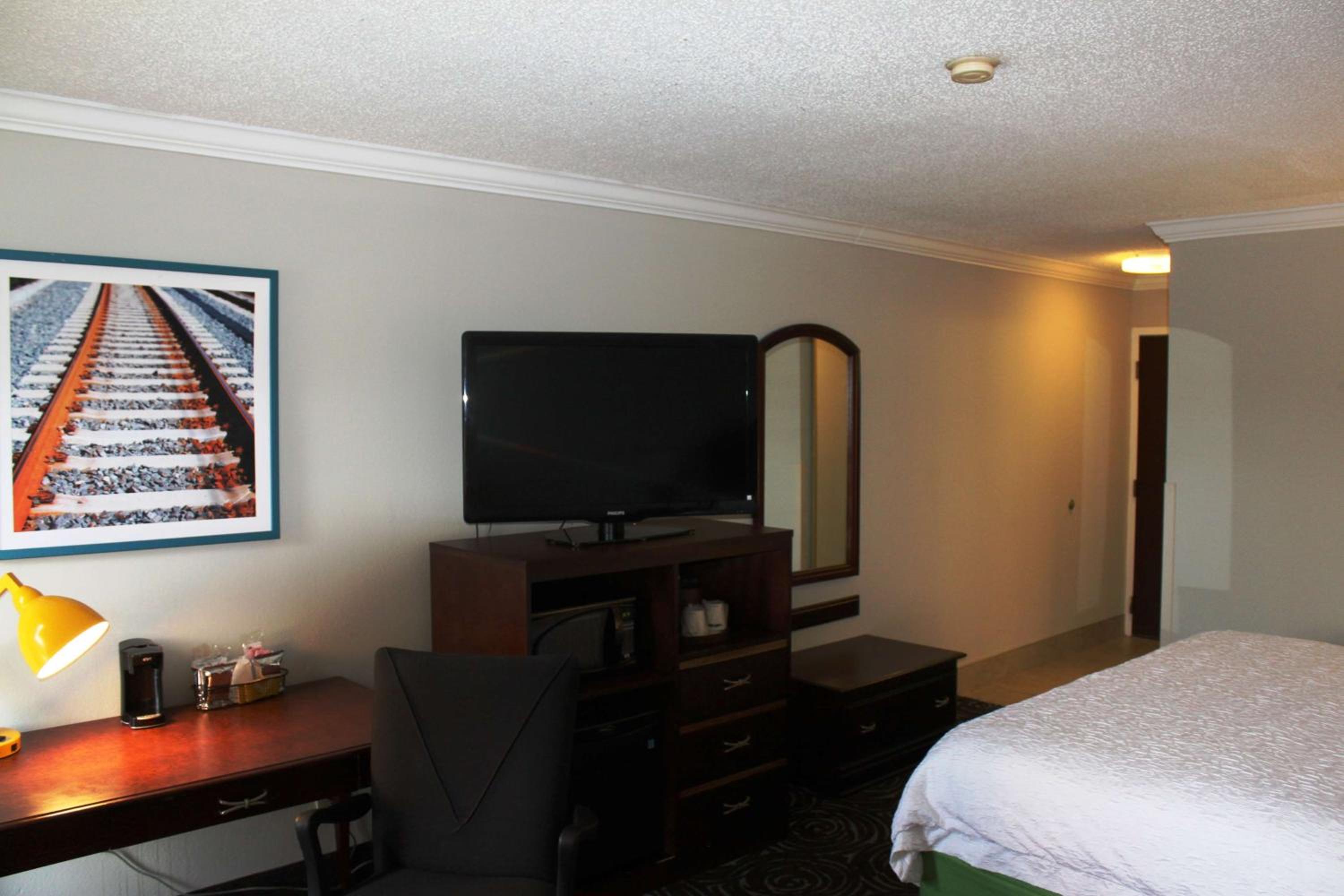 King Room - Mobility Access/Non-Smoking photo 1