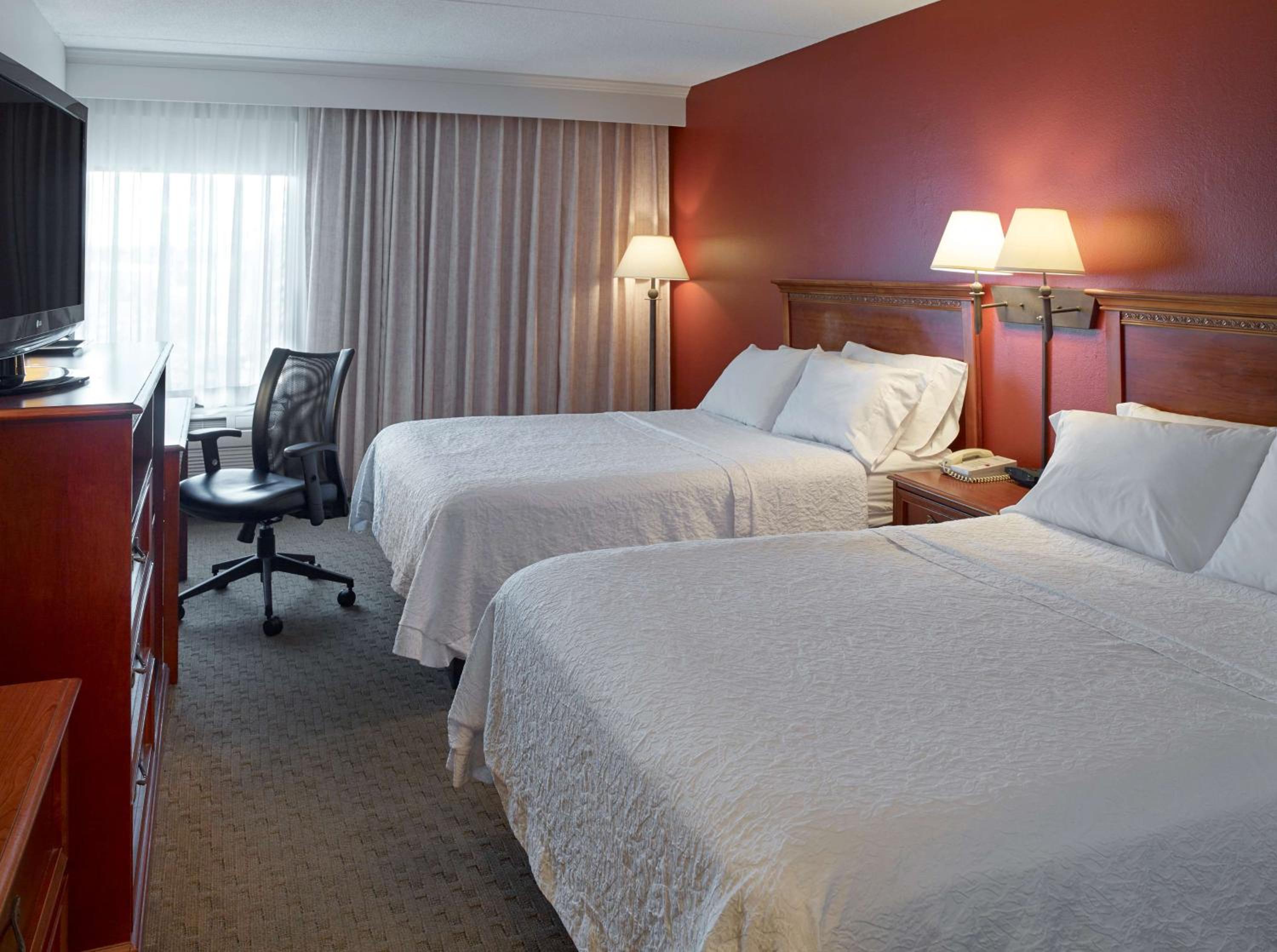 Double Room With Two Double Beds - Non-Smoking photo 1