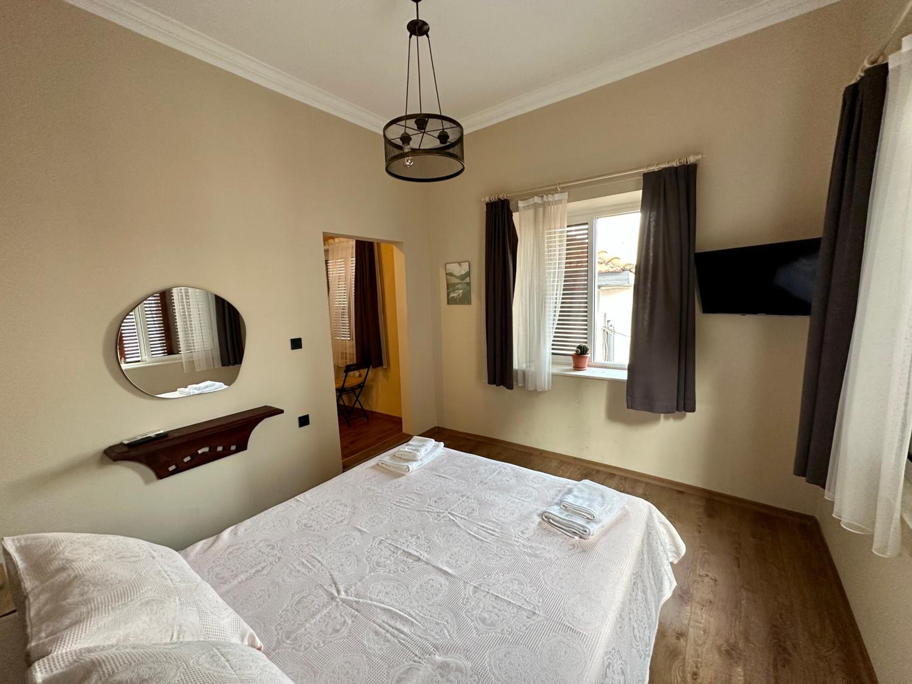 Double Room with Sea View - Photo 27