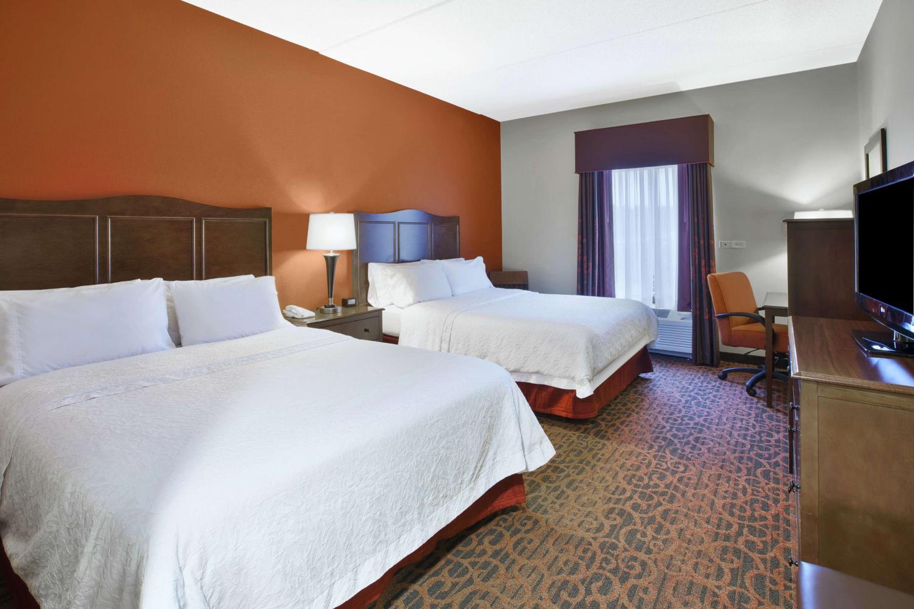 Queen Room with Two Queen Beds - Non-Smoking