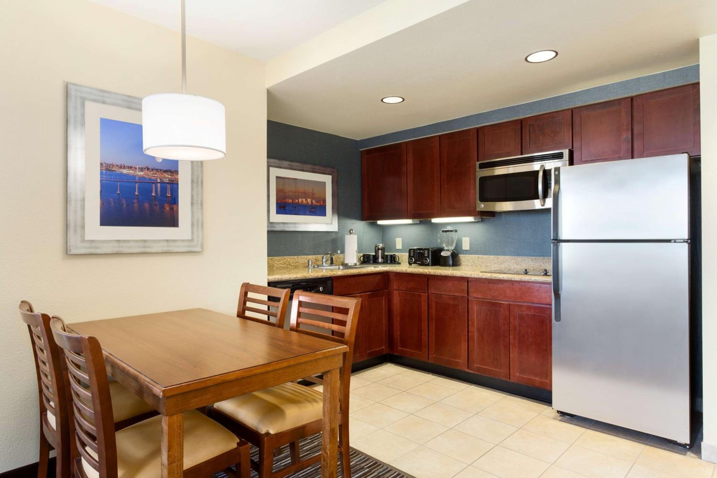 King Studio Suite with Bay View