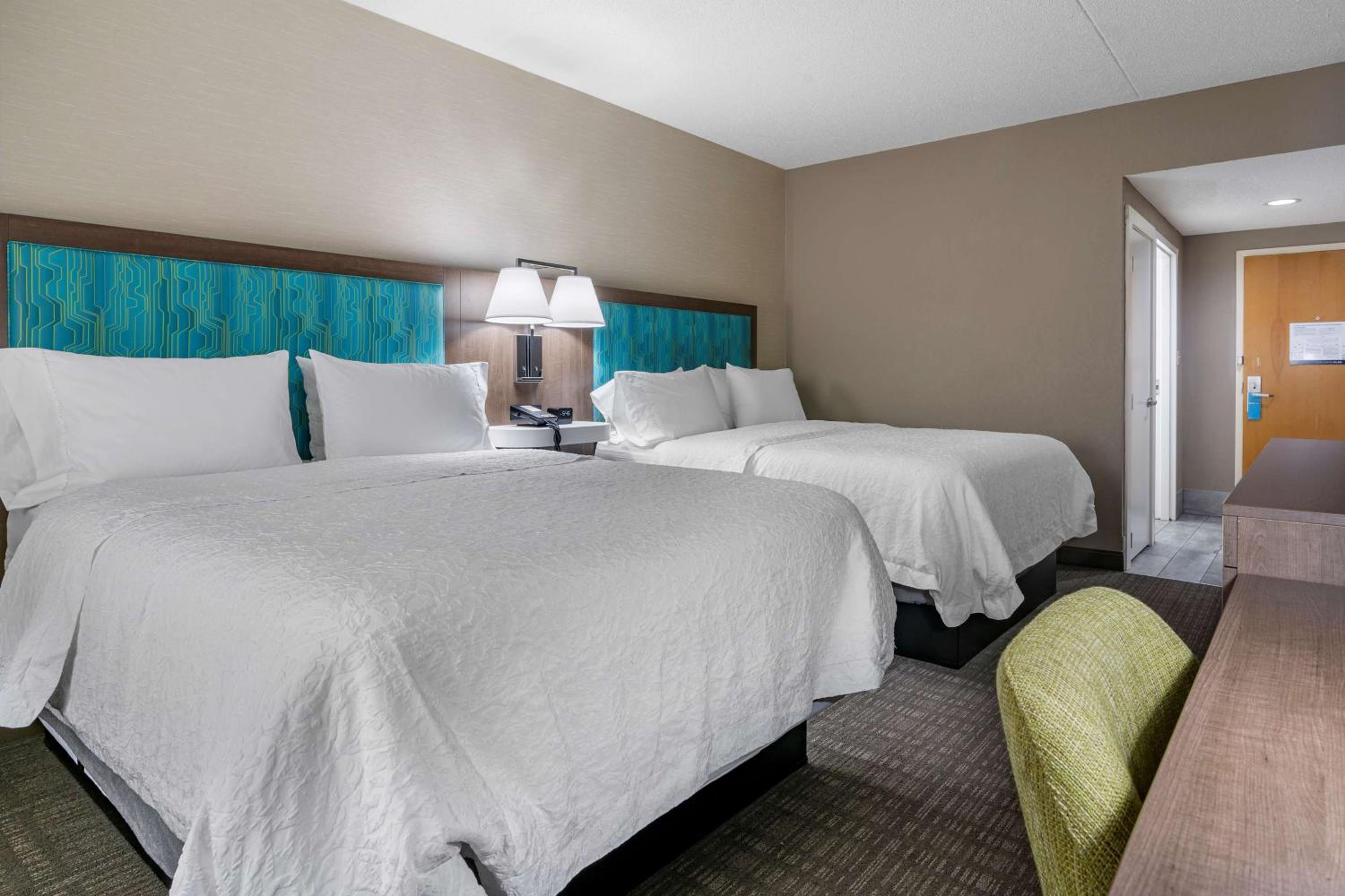Room with Two Queen Beds - Non-Smoking