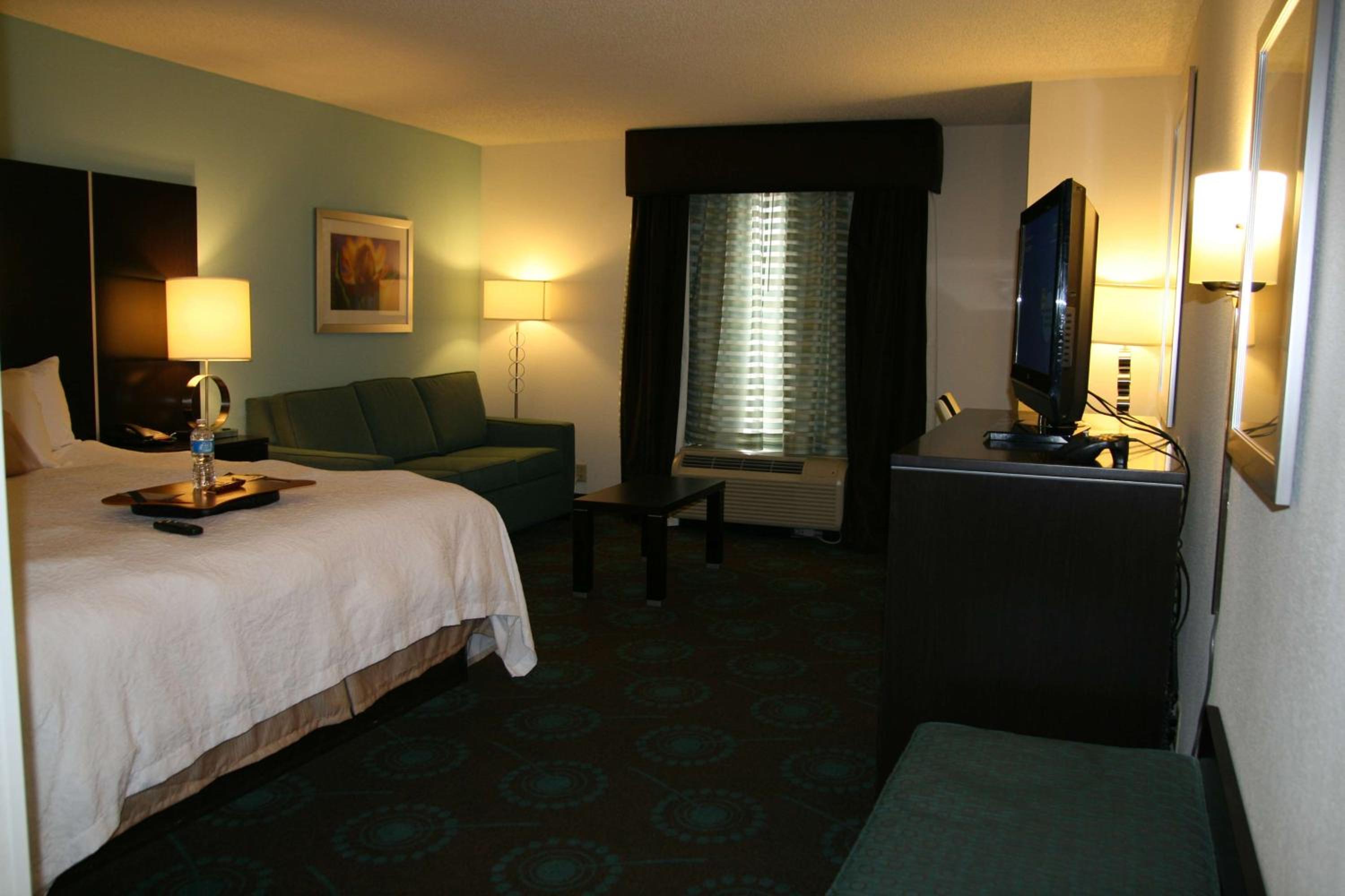 King Room with Spa Bath - Non-Smoking - Photo 1