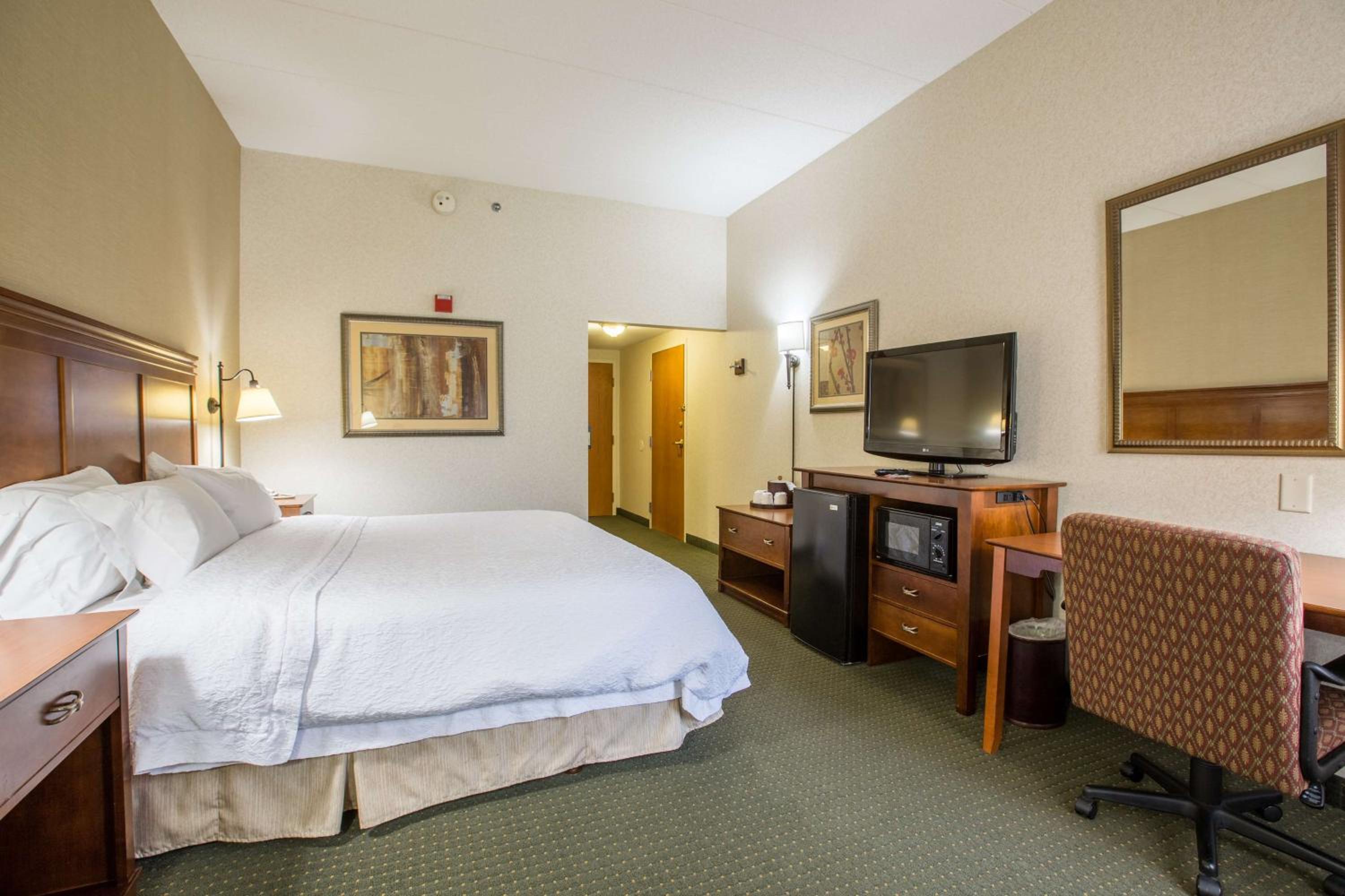 King Room - Mobility Access/Non-Smoking - Photo 6