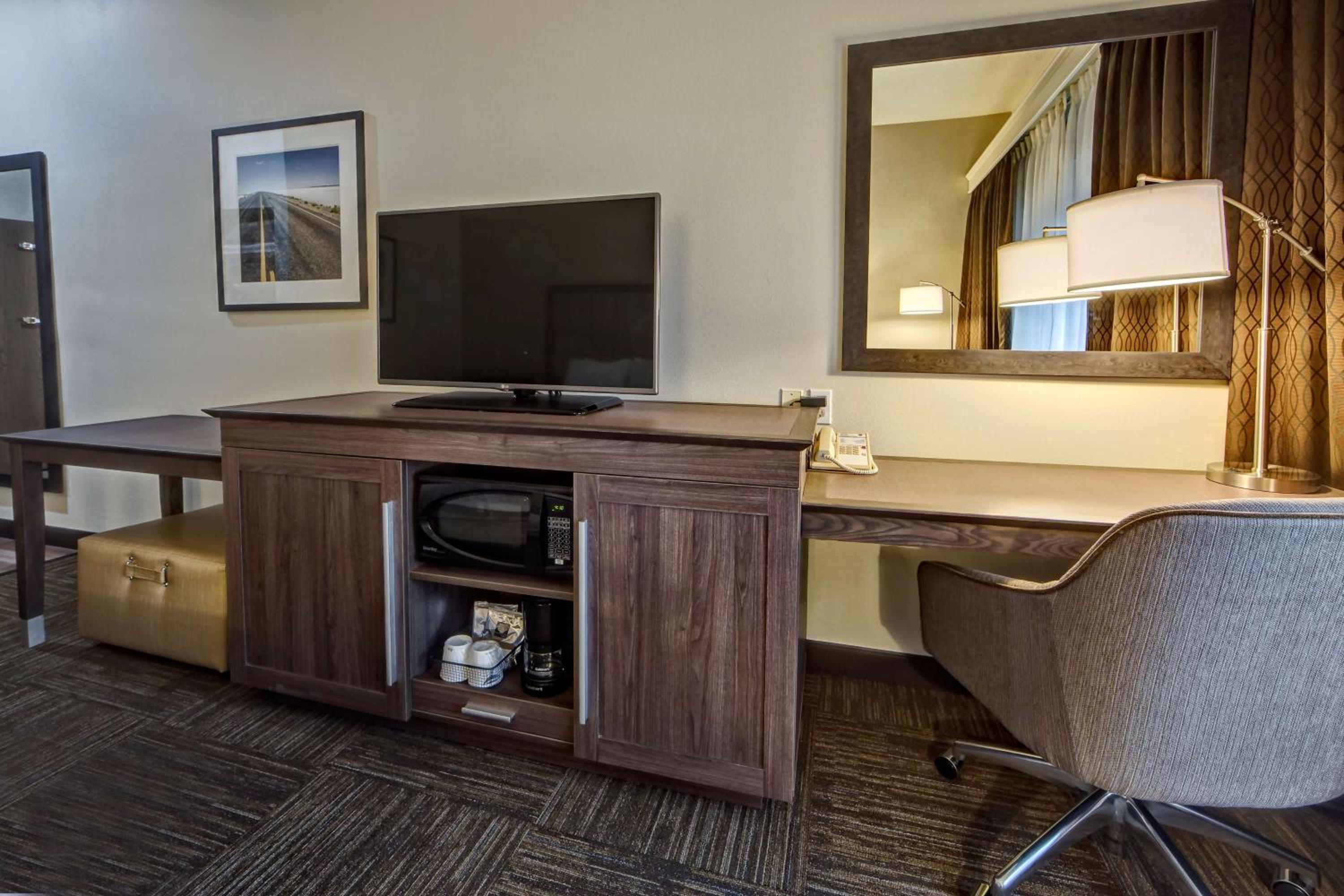 King Room - Mobility Access/Non-Smoking - Photo 2