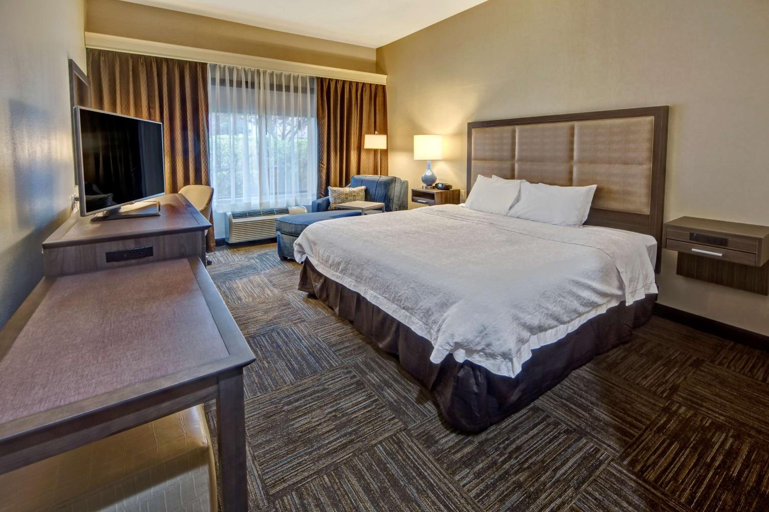King Room - Mobility Access/Non-Smoking - Photo 3
