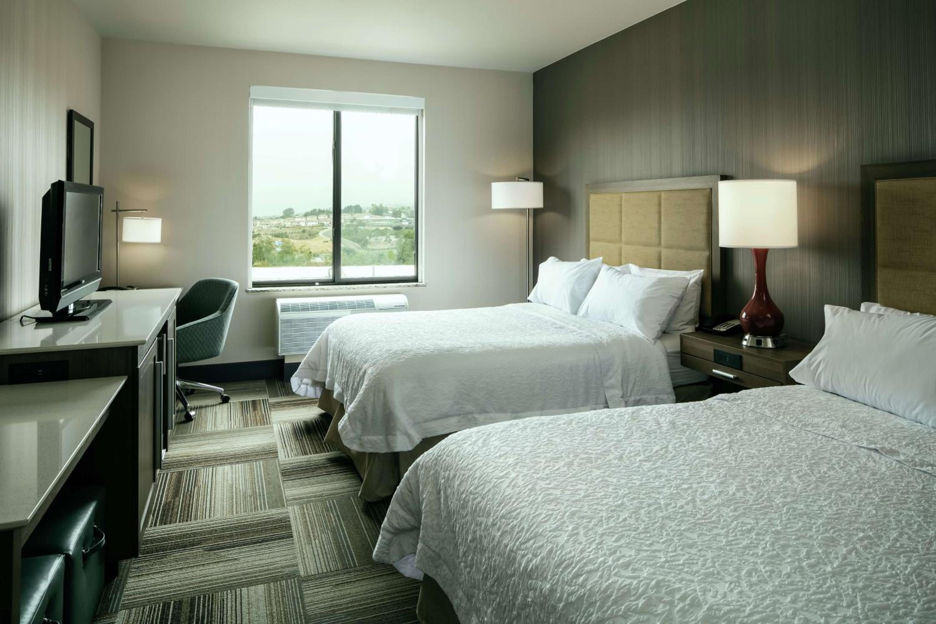 Queen Room with Two Queen Beds - Photo 1