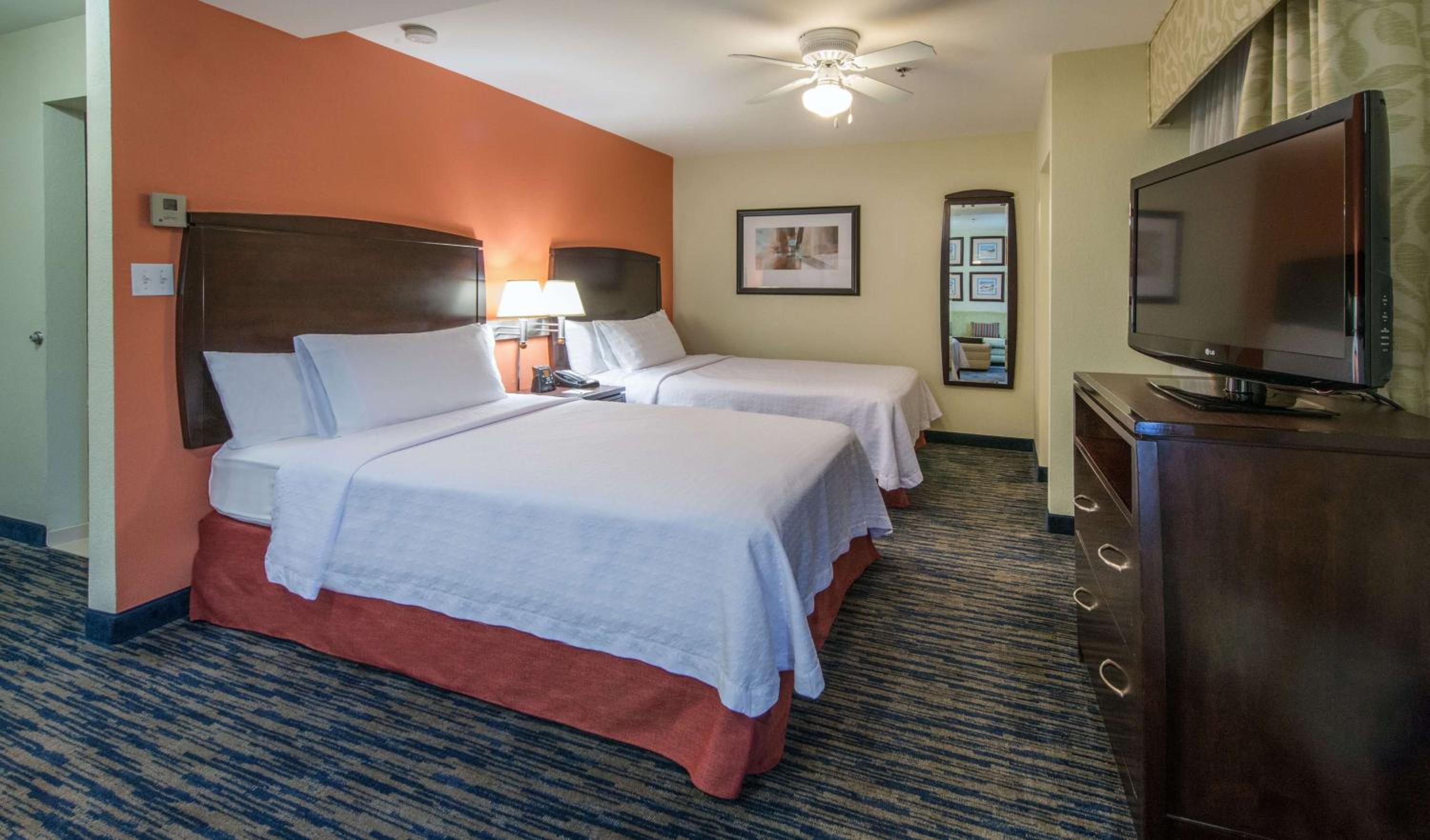 Studio Suite with Two Double Beds - Non-Smoking - Photo 9