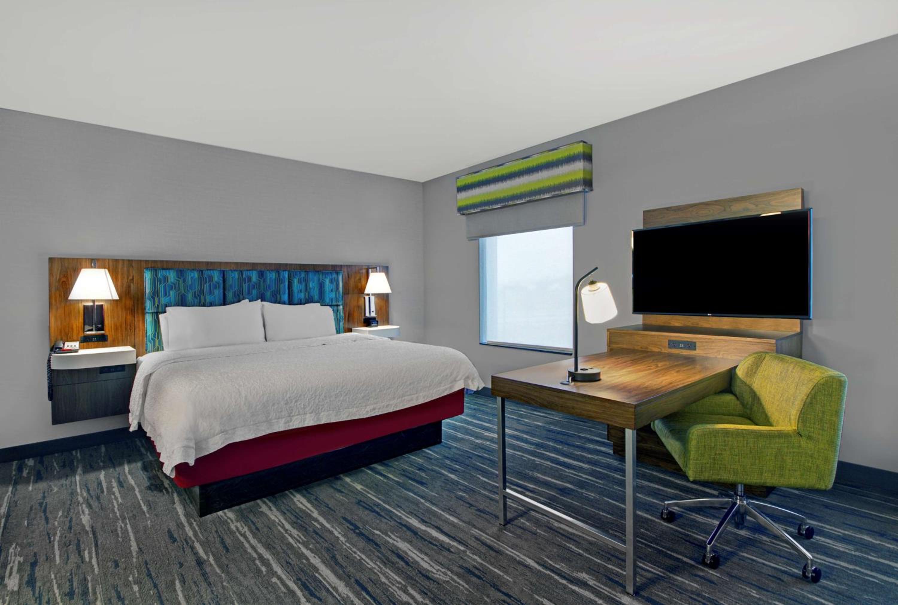King Studio Suite - Non-Smoking - Photo 4